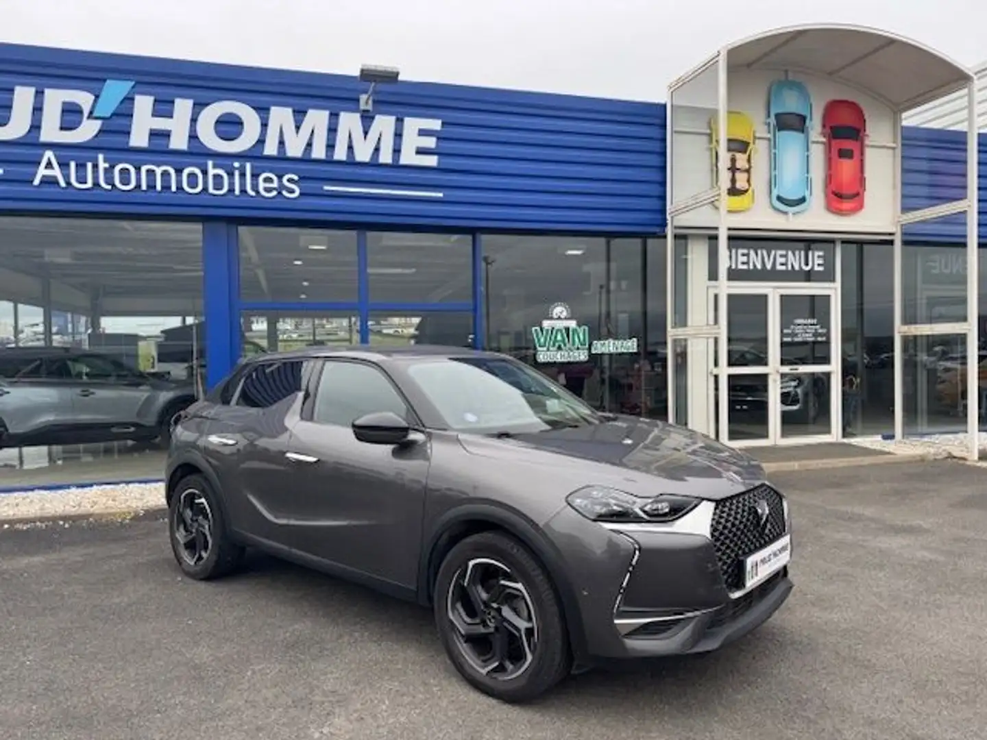 DS Automobiles DS 3 Crossback PURETECH 100CH GRAND CHIC Gris - 2