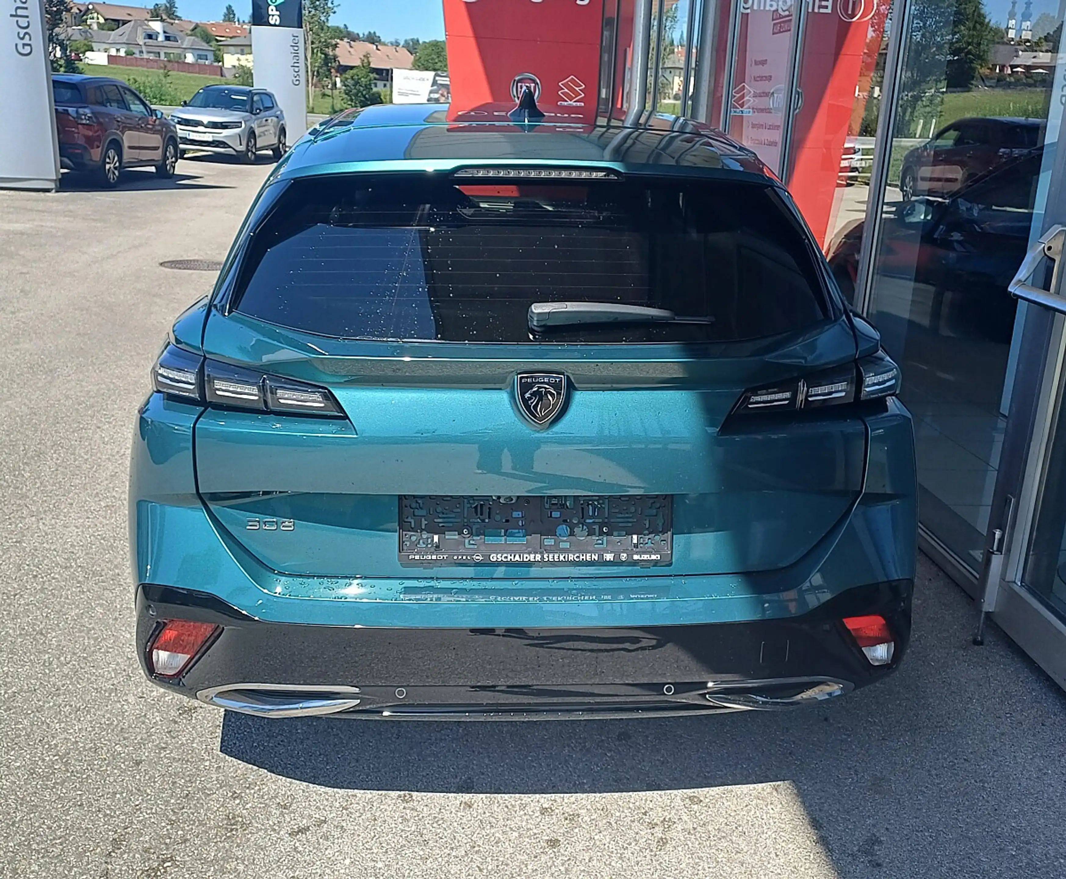 Peugeot 308 SW PureTech 130 S&S 6-Gang-Manuell Allure — photo 5