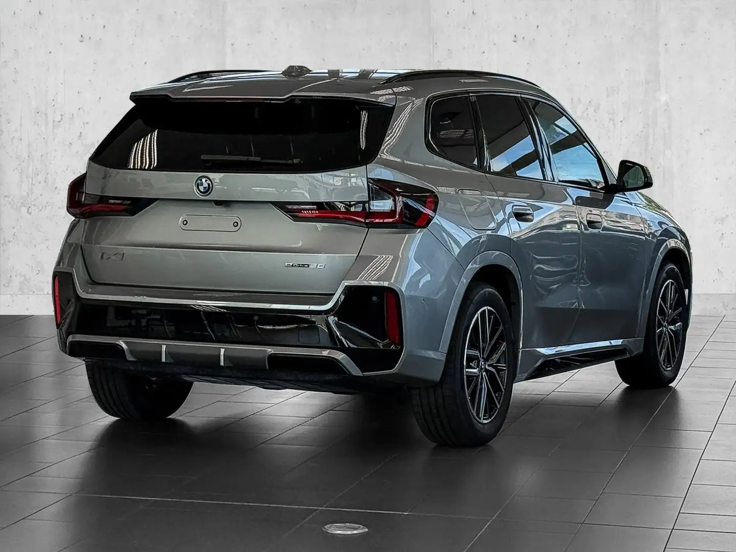 BMW iX1 eDrive20 MSport + H/K + PApl. + DAp. +Mem. Plateado - 2