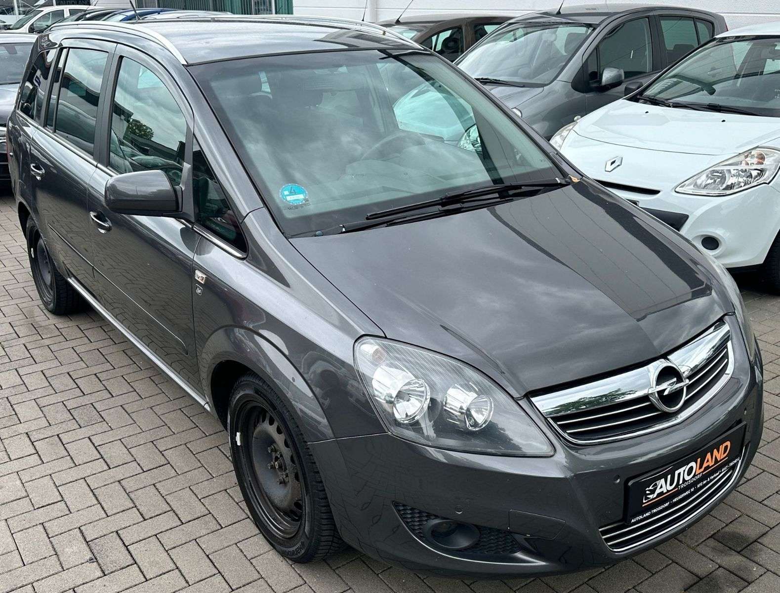 Second hand Opel Zafira 1.7
