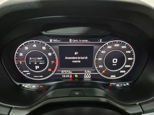 Audi Q2 view 16