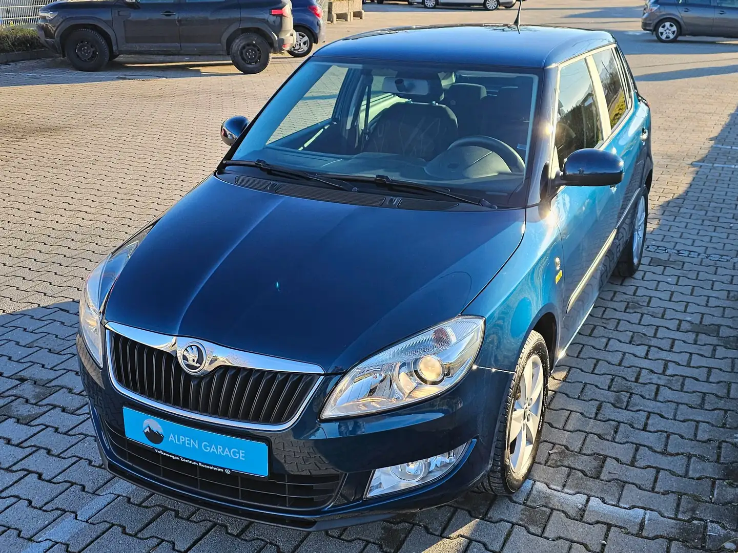 Skoda Fabia 1.2*TSI*DSG*Fresh*1.Hand*Klima*Tempo*PDC*SHZ*8fach Blau - 1