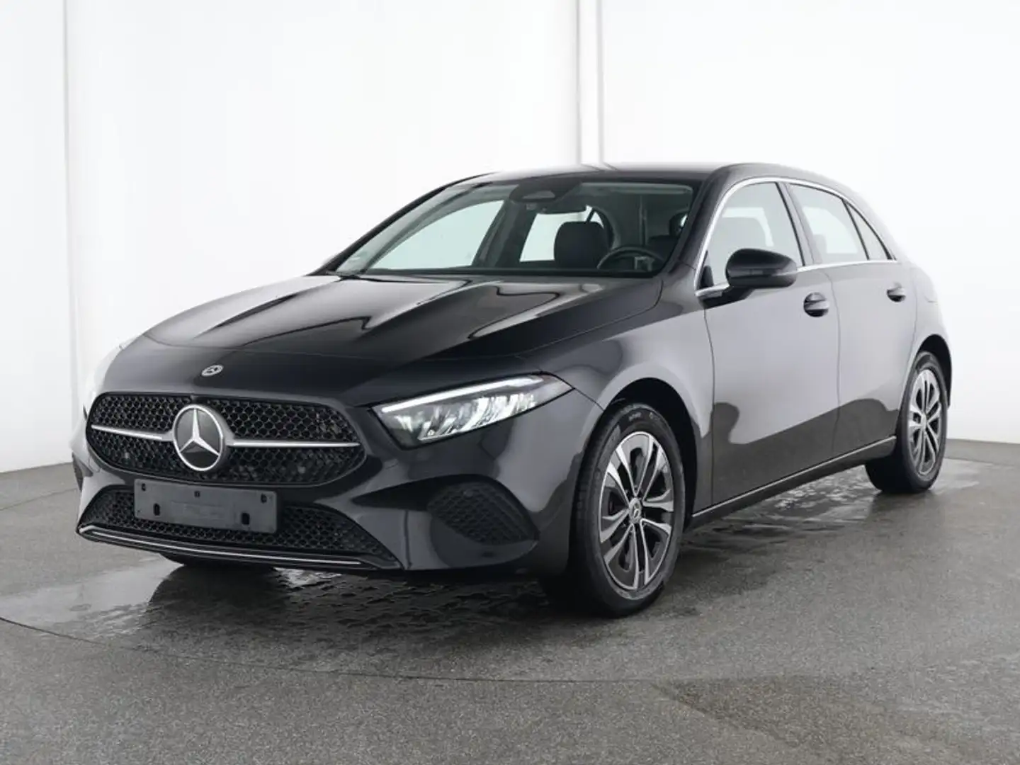 Mercedes-Benz A 250 e PROGRESSIVE ADV+FAHRASSI+DISTR+AHK+WI-PA Zwart - 1