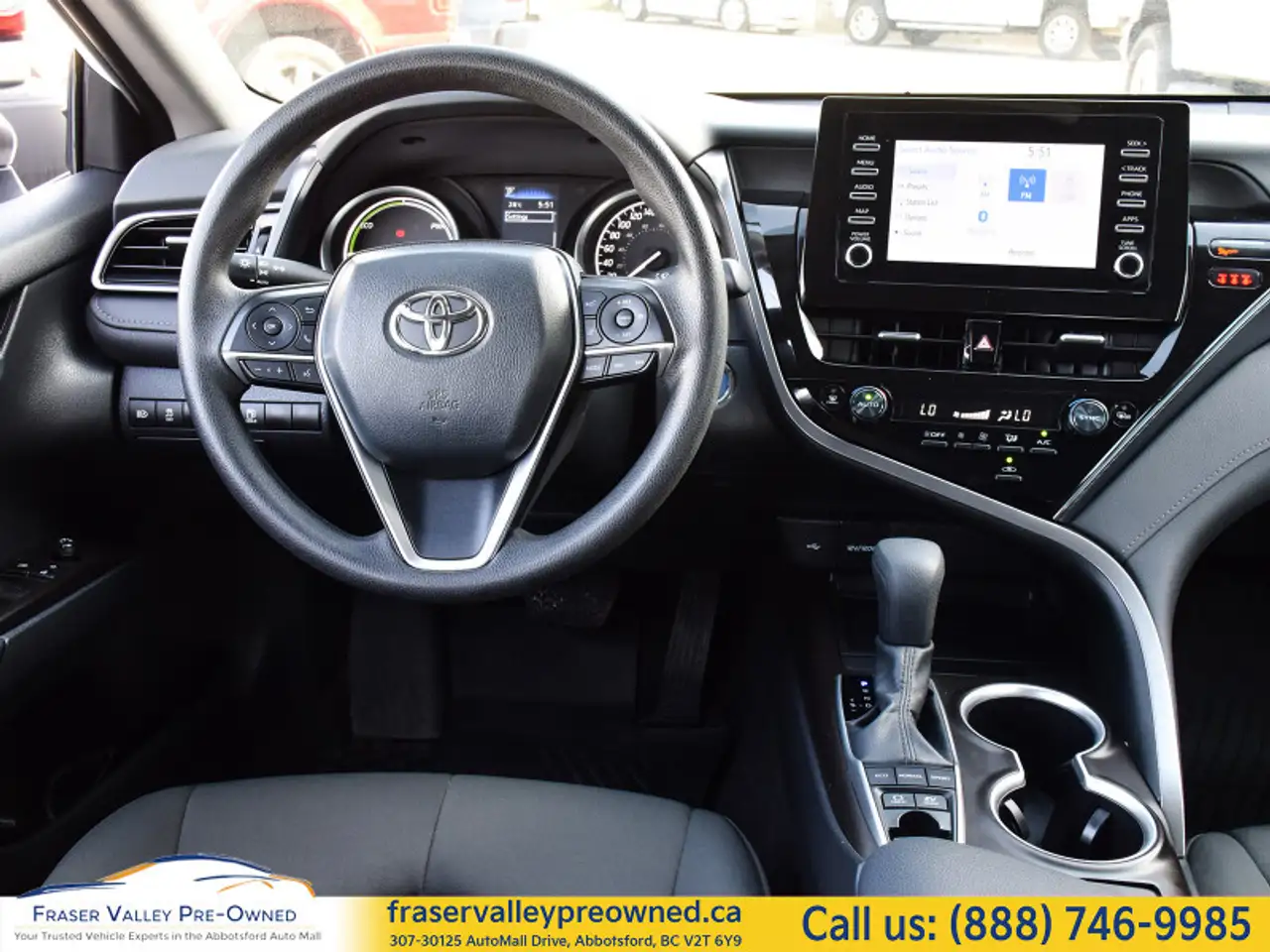 Toyota Camry снимка Toyota Camry