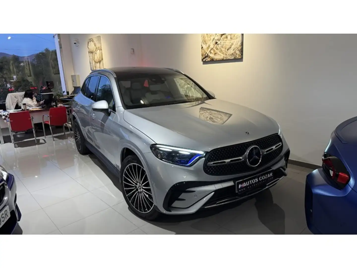 Mercedes-Benz GLC 300 300d 4Matic 9G-Tronic Серебристый - 1