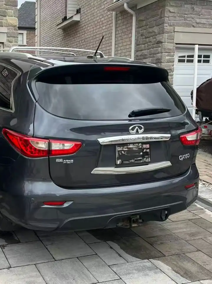Infiniti QX60 снимка Infiniti QX60