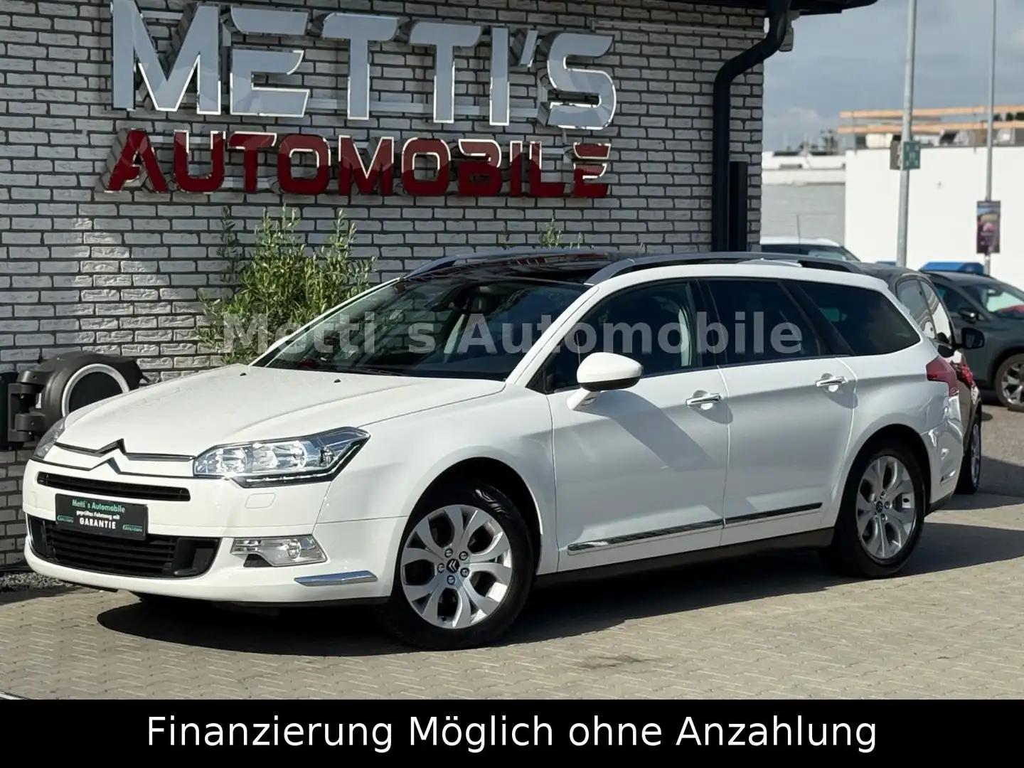 Citroen C5 Tourer Tendance 1.6 HDI/Panorama/LED/AHK Weiß - 1