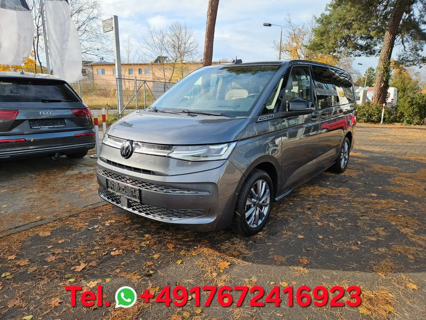 Volkswagen T7 Multivan Multivan Lang Hybrid ACC HUD Pano Matrix Leder Grau - 1
