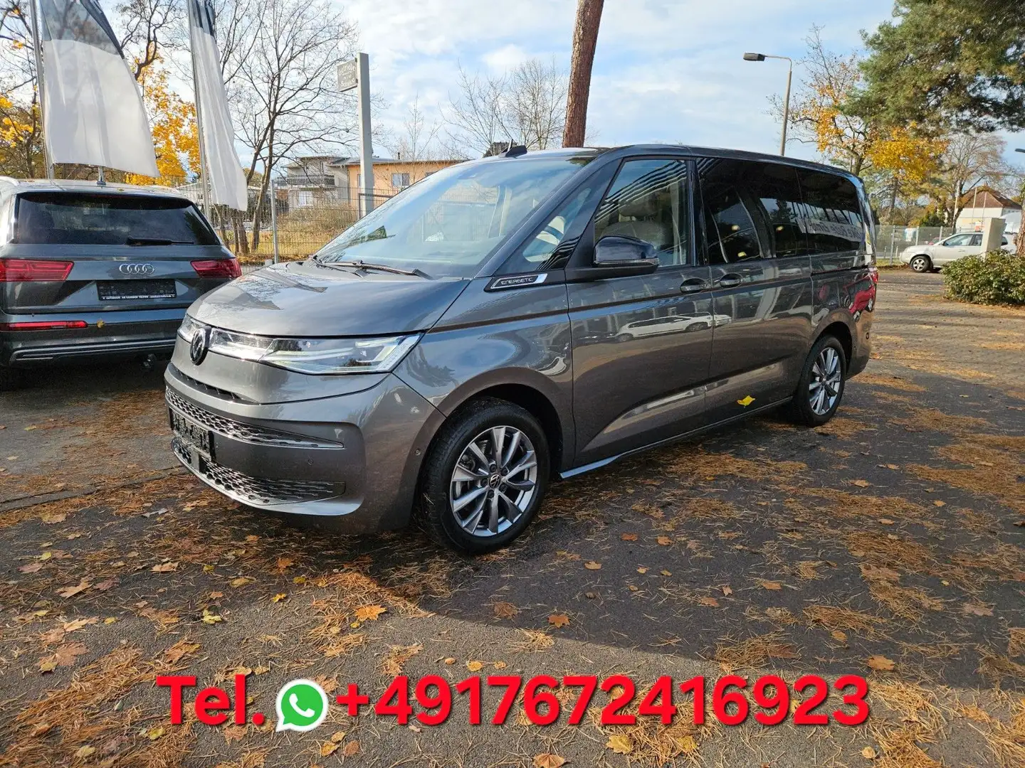 Volkswagen T7 Multivan Multivan Lang Hybrid ACC HUD Pano Matrix Leder Grau - 2
