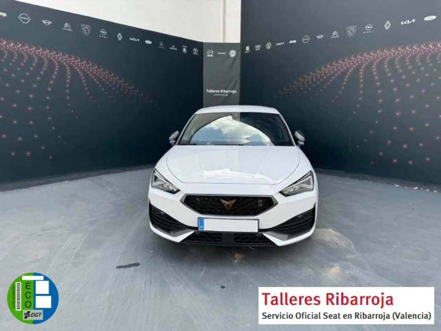 CUPRA Leon 1.5 eTSI 150CV DSG Blanco - 2