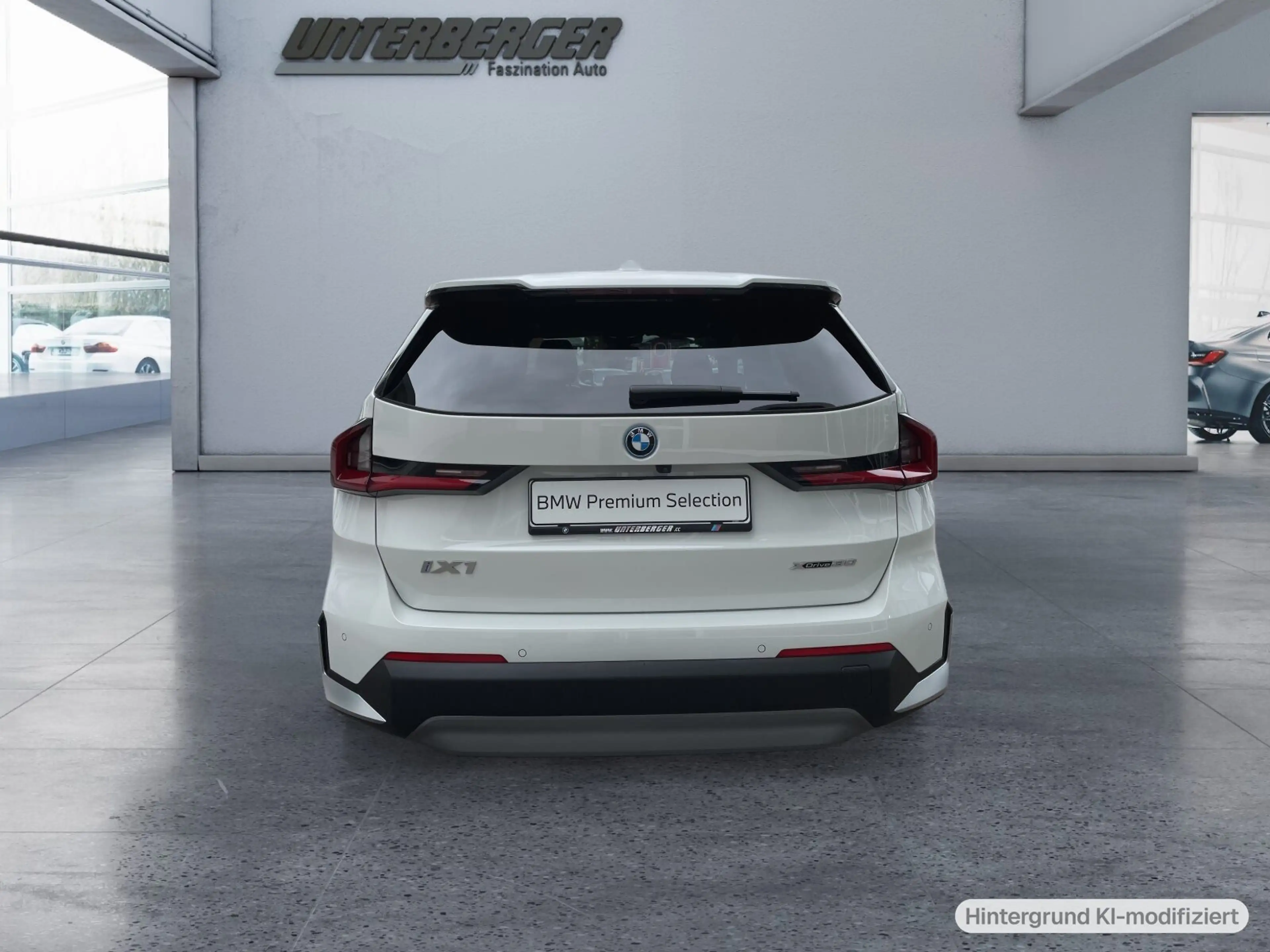 BMW iX1 xDrive30 Sportsitze-Adaptives M Fahrwerk-KOmfortzu — photo 5