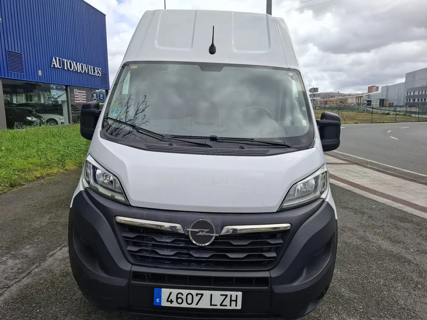 Opel Movano Fg. 2.2 BlueHDI Base 140 L3H3 3500 Blanc - 2