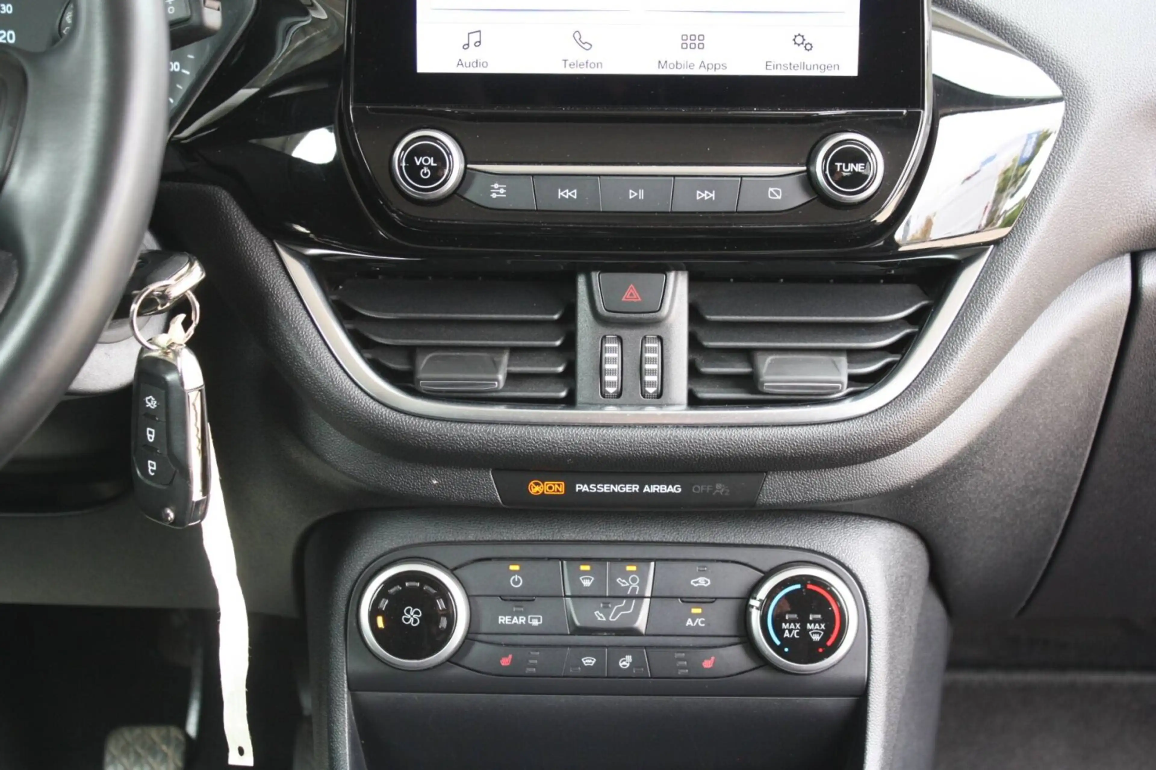 Ford Fiesta Fiesta 1.0 mHEV 125PS Cool &amp; Connect Winter Paket — photo 9