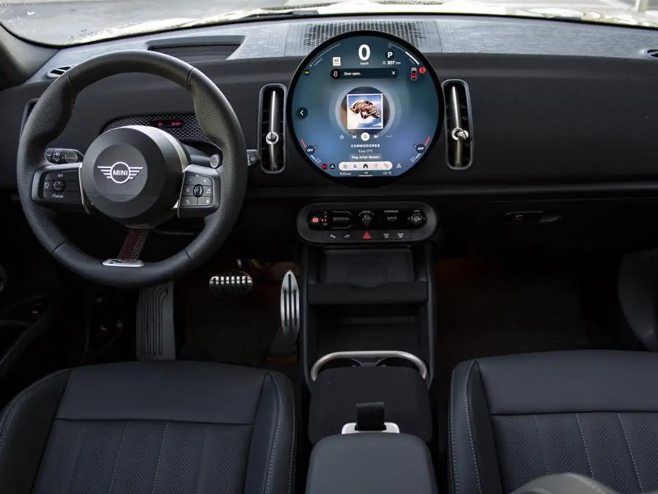 MINI Countryman снимка MINI Countryman