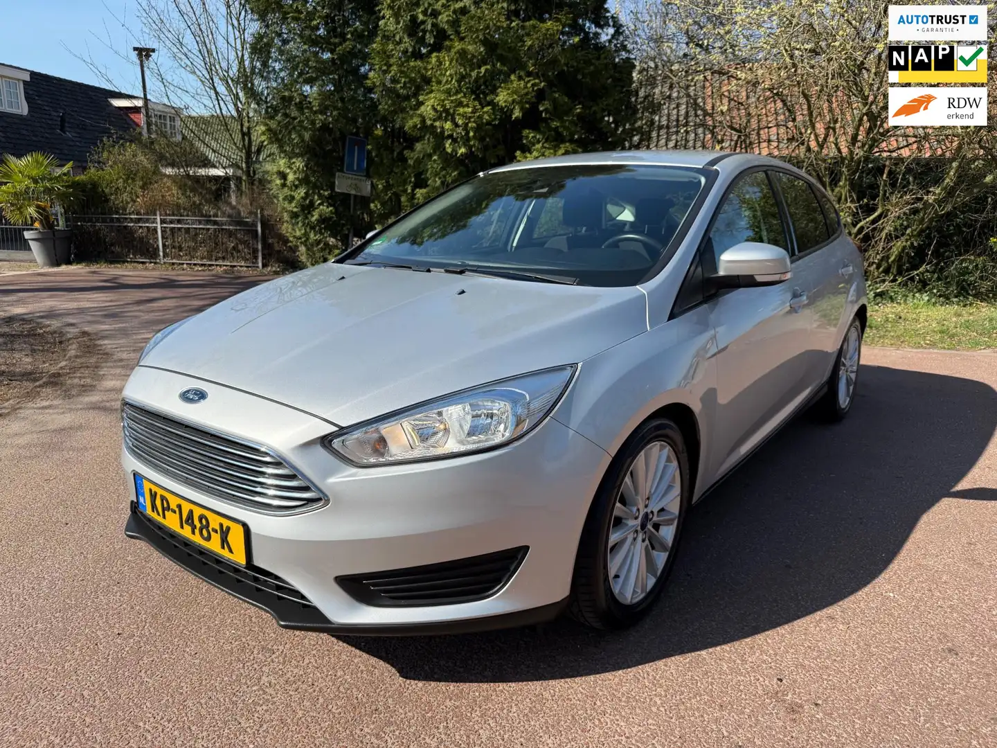 Ford Focus 1.0 Titanium Edition / Airco / PDC / Apk / Lm / NA Gri - 1