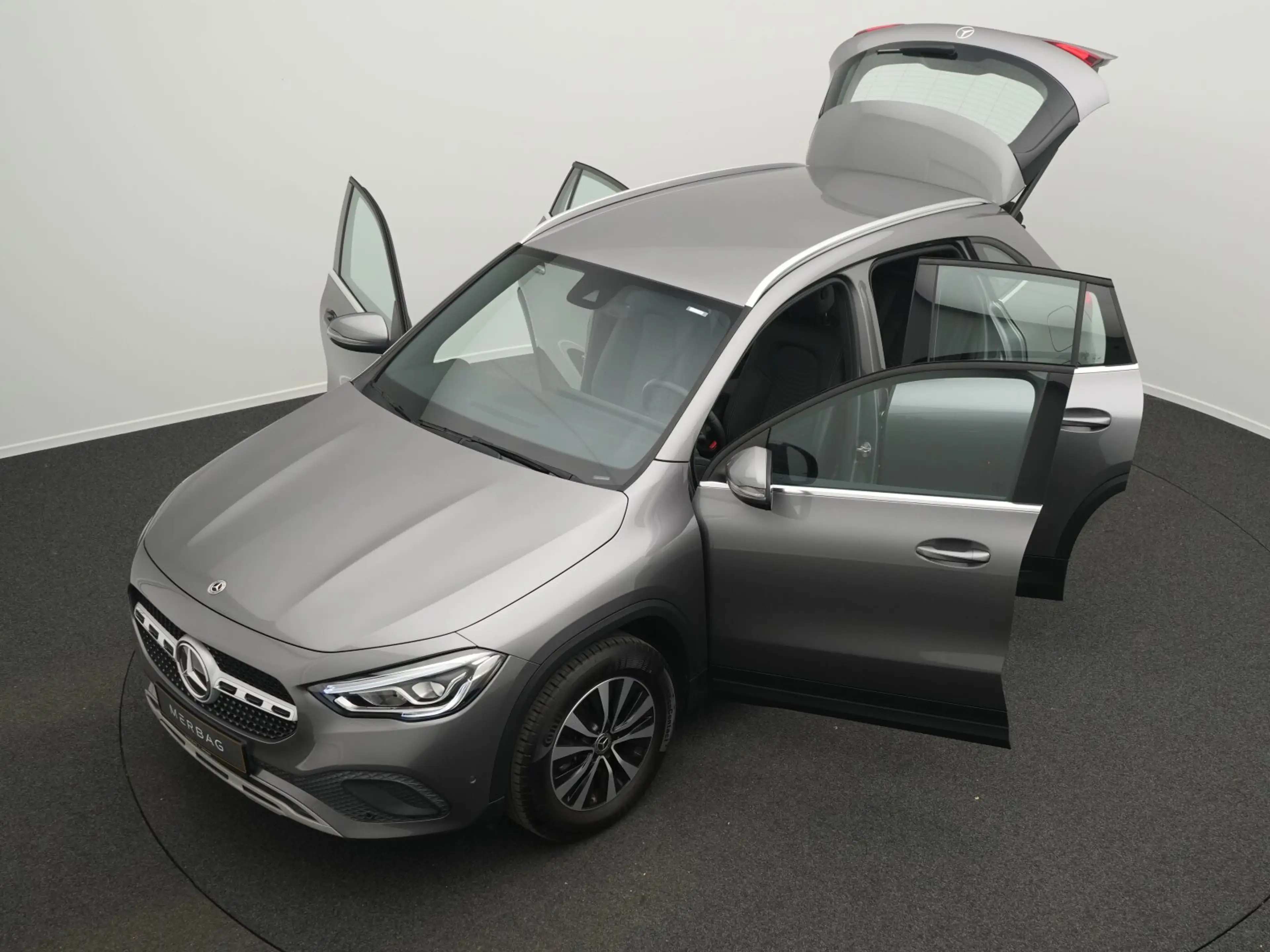 Mercedes-Benz GLA 180 GLA 180 Style LED+Kamera+EasyPack Navi/Autom. — photo 14