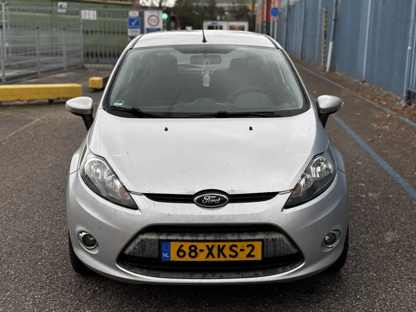 Ford Fiesta 1.6 TDCi ECOnetic Lease Trend Airco, Mistlamp, Rad Grijs - 2