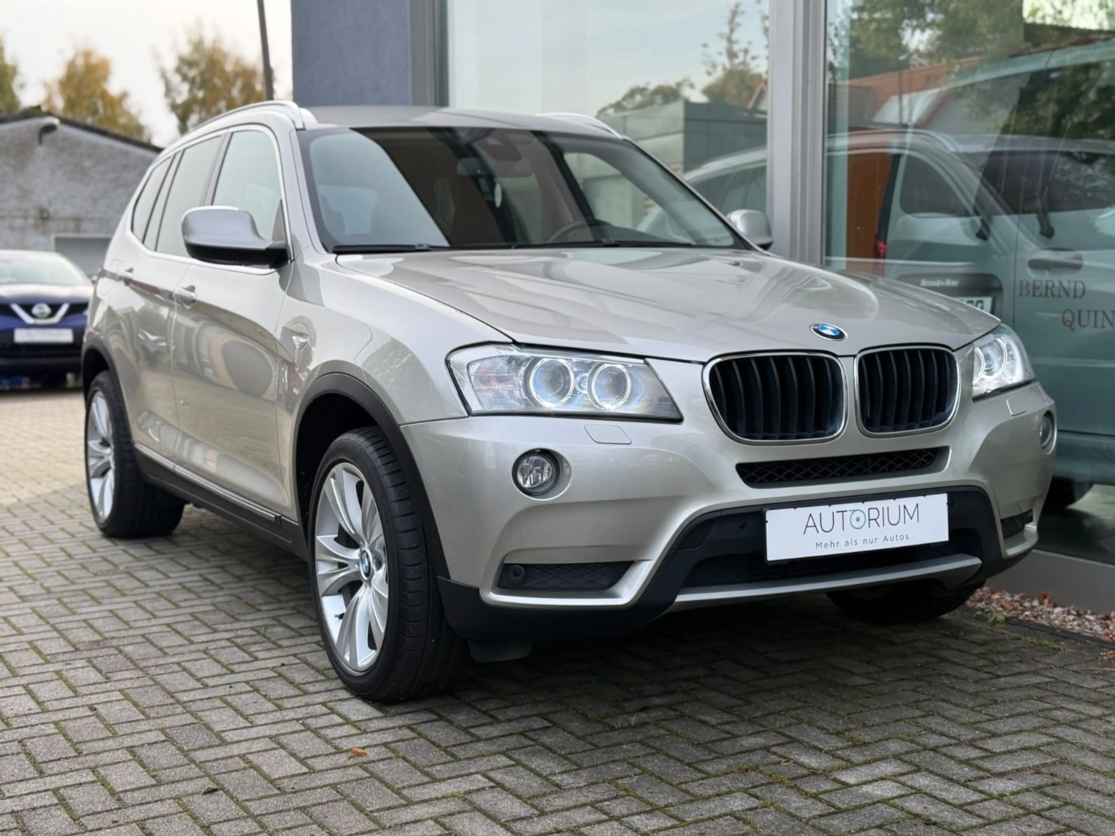 BMW X3 xDrive 20 d HUD NAVI AHK TEMPO SZHZG LM FELG — photo 3