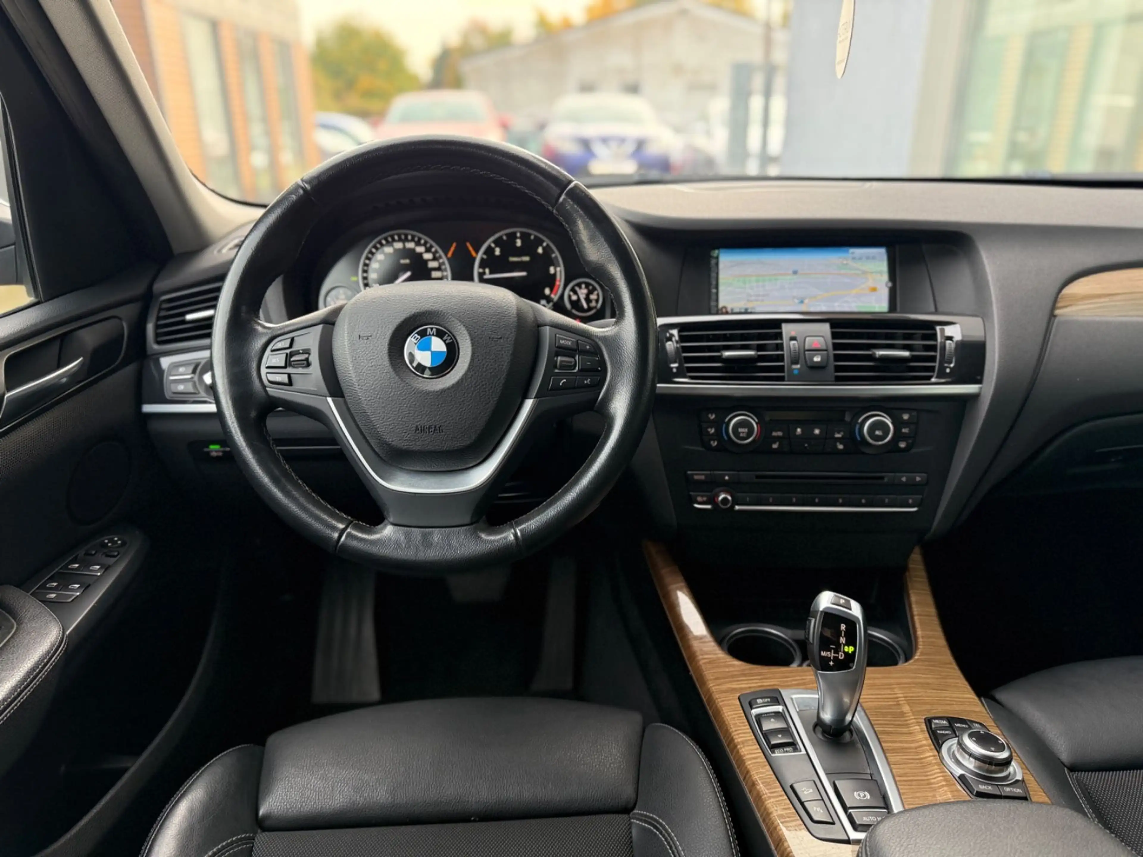 BMW X3 xDrive 20 d HUD NAVI AHK TEMPO SZHZG LM FELG — photo 7