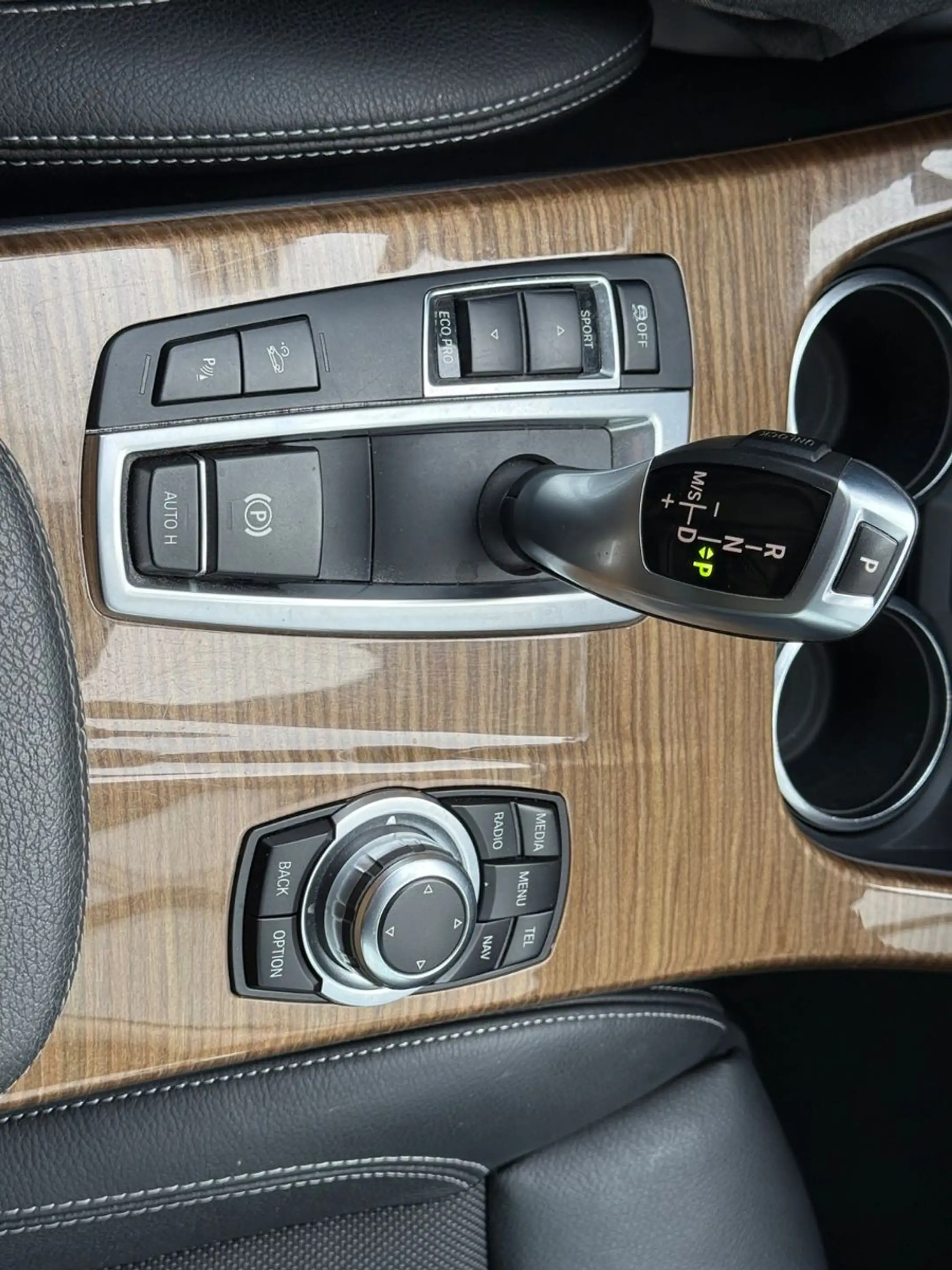 BMW X3 xDrive 20 d HUD NAVI AHK TEMPO SZHZG LM FELG — photo 14