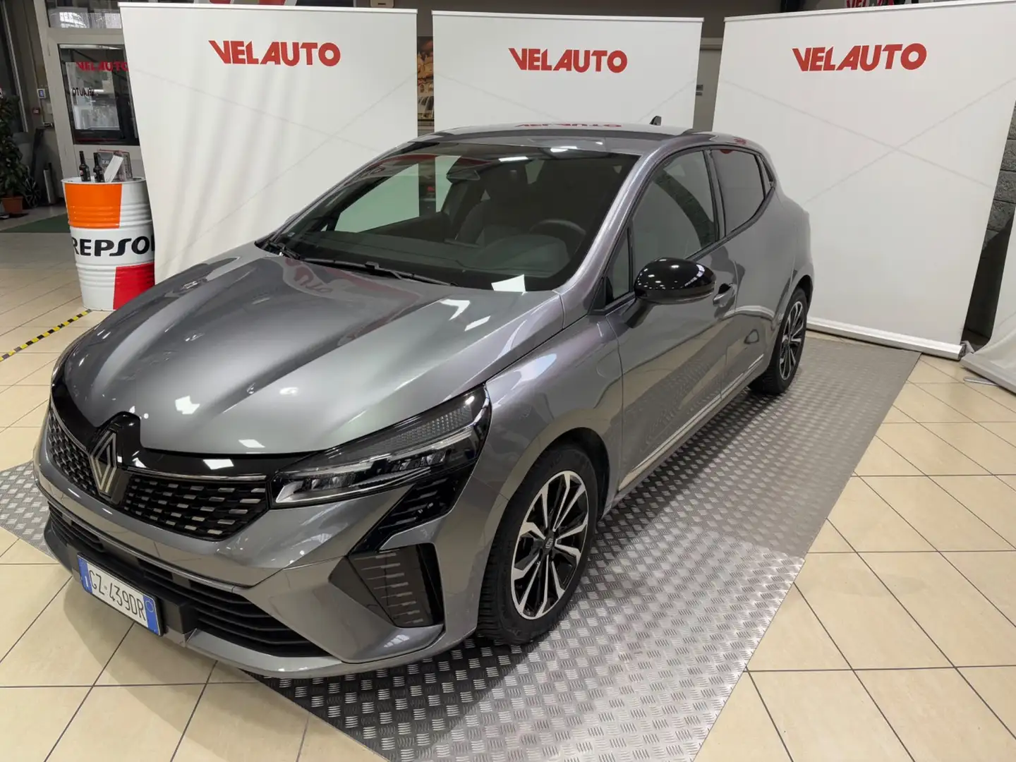 Renault Clio Clio TCe 90 CV 5 porte Techno Gris - 1