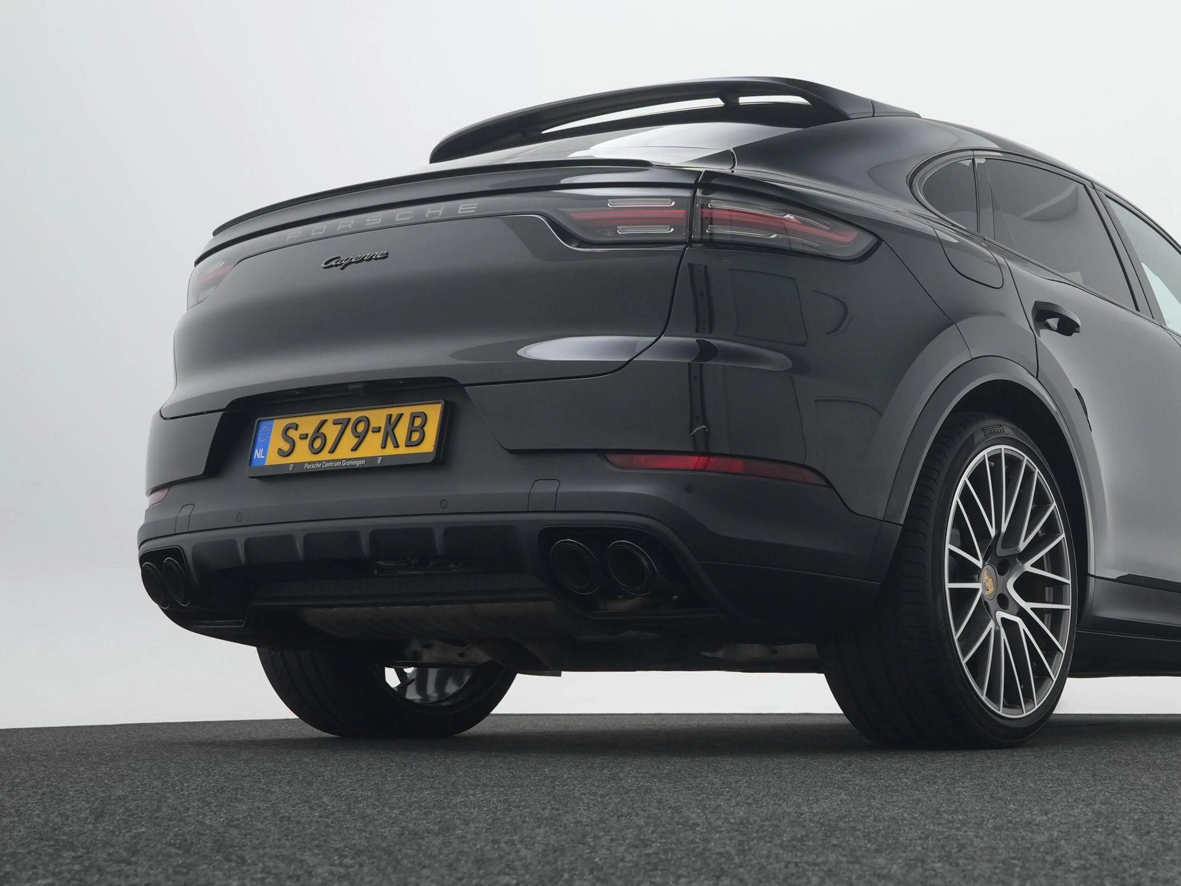 Porsche Cayenne E-Hybrid Coupé Platinum Edition — photo 10