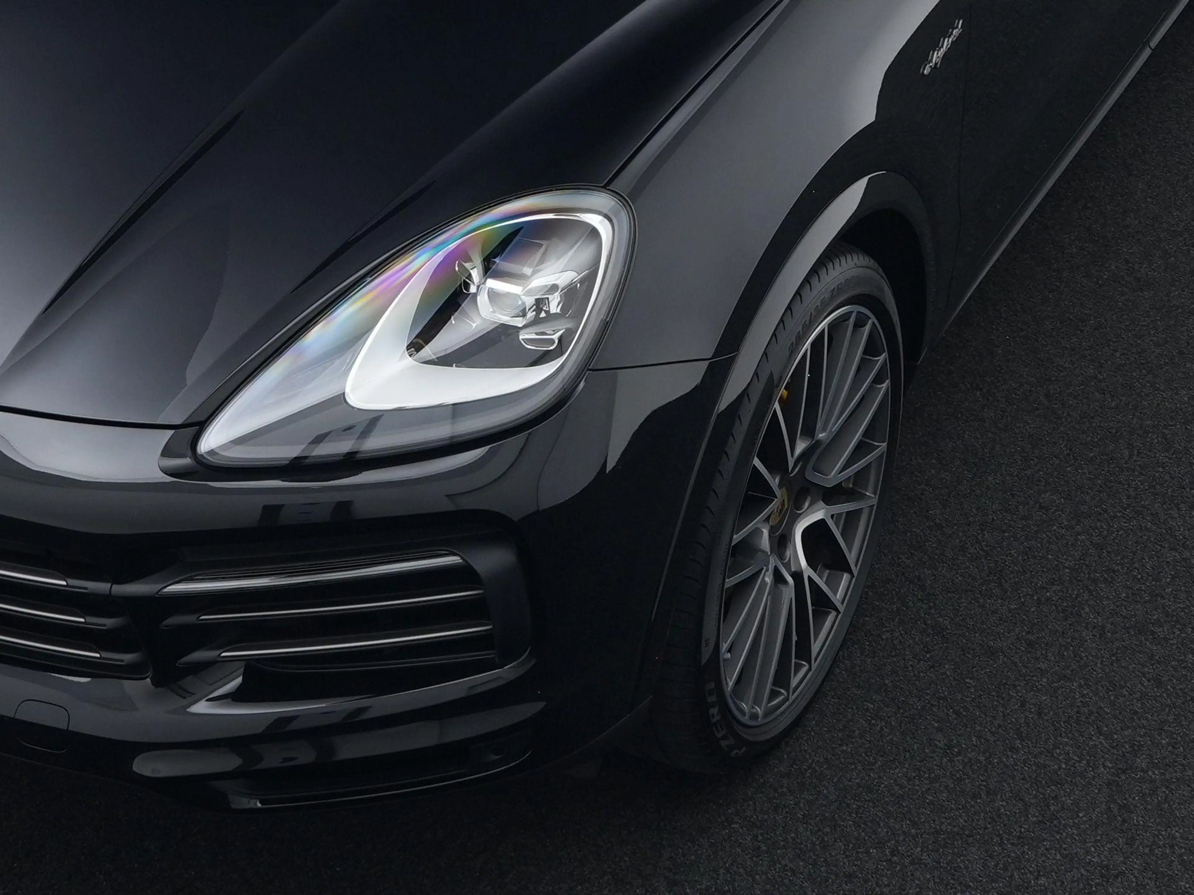 Porsche Cayenne E-Hybrid Coupé Platinum Edition — photo 9