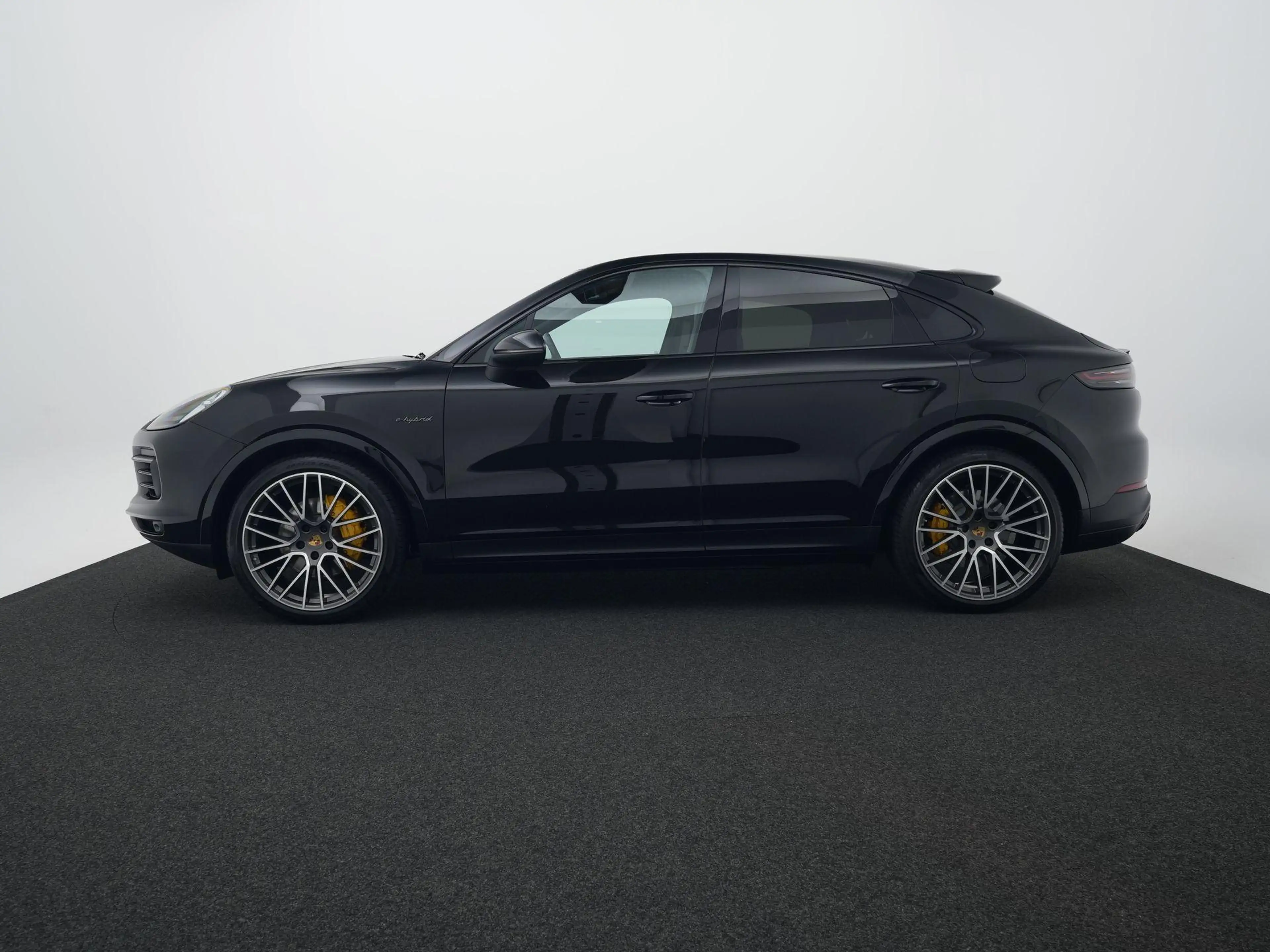 Porsche Cayenne E-Hybrid Coupé Platinum Edition — photo 2