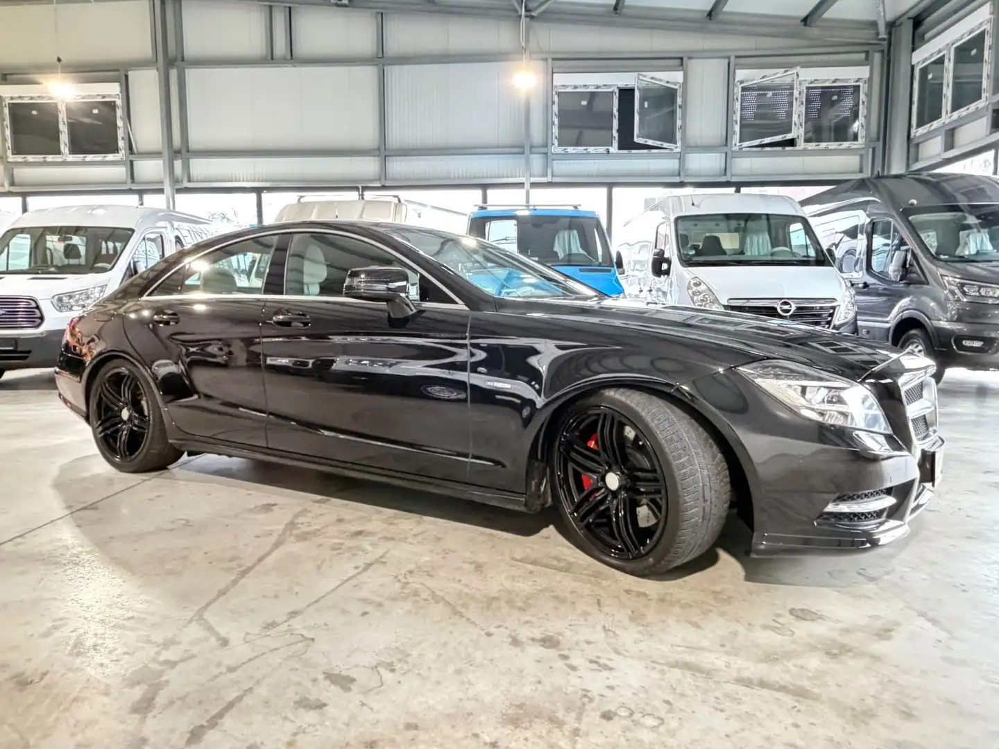 Mercedes-Benz CLS 500 BE 4Matic*KLAPPENAUFPUFF POGEA RACING Schwarz - 2