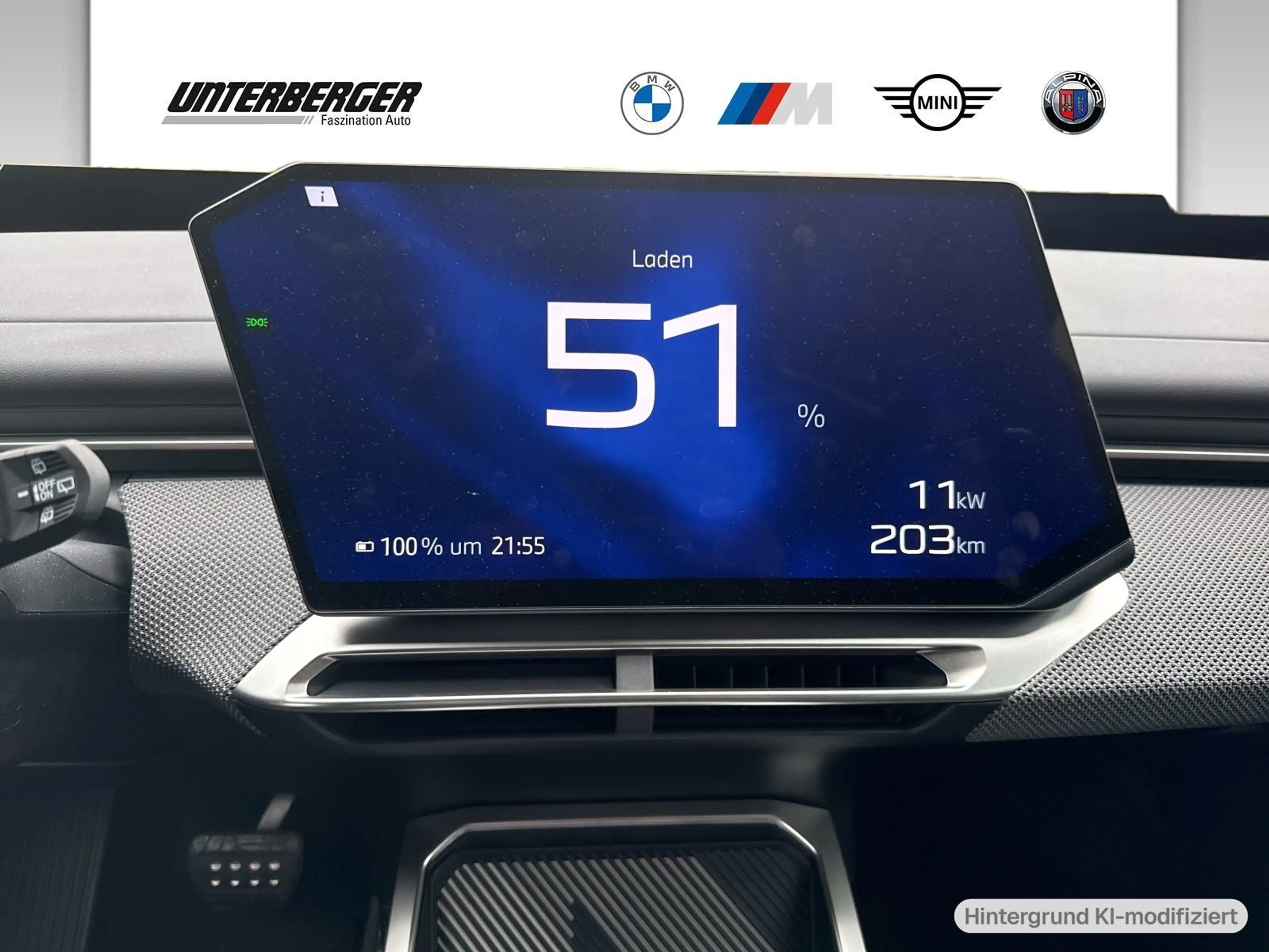 BMW iX3 50 xDrive — photo 7