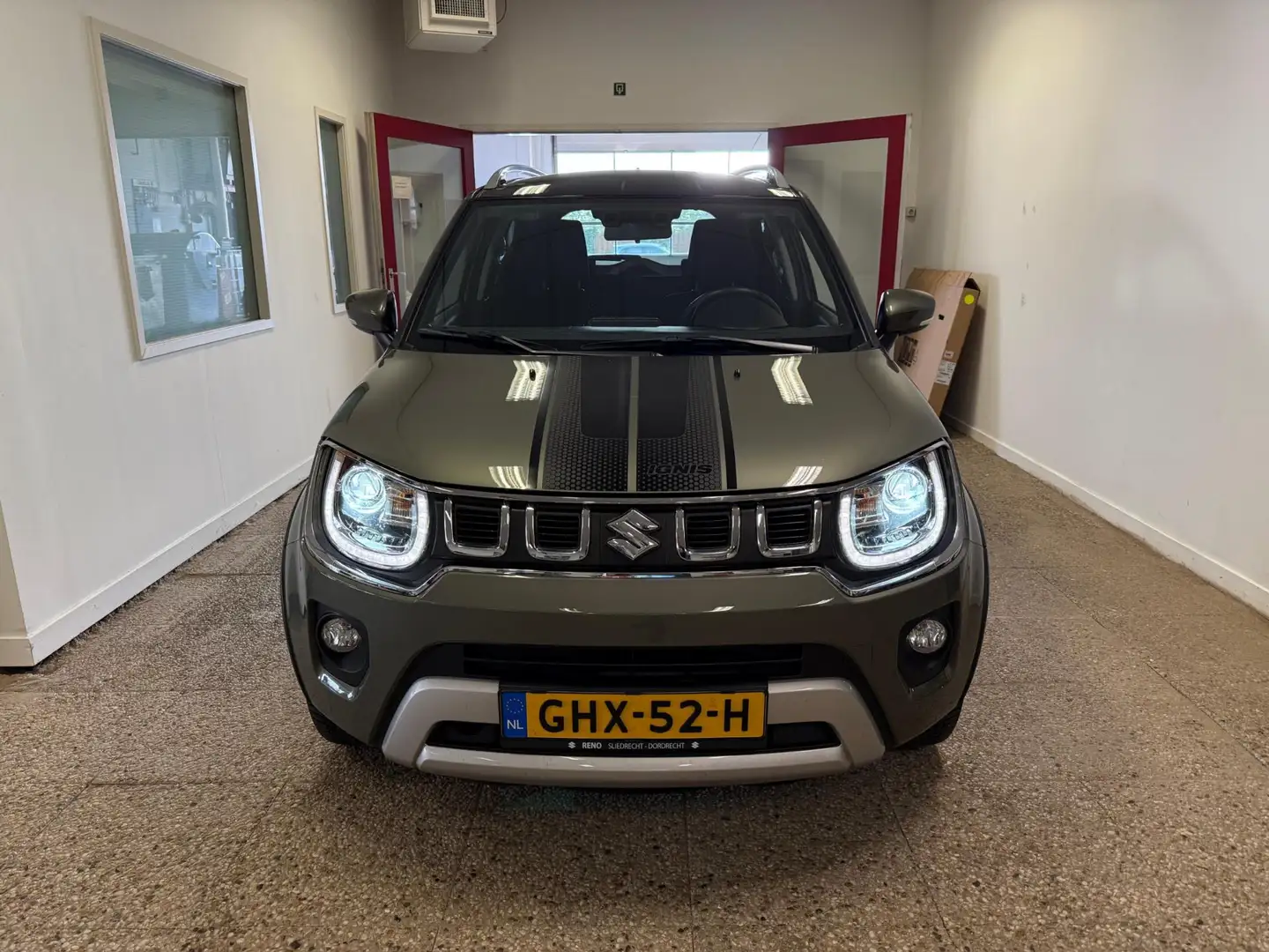Suzuki Ignis 1.2 Smart Hybrid Allgrip Style | 4x4| All Season| Groen - 2