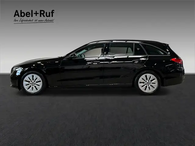 Mercedes-Benz C-Class view 5