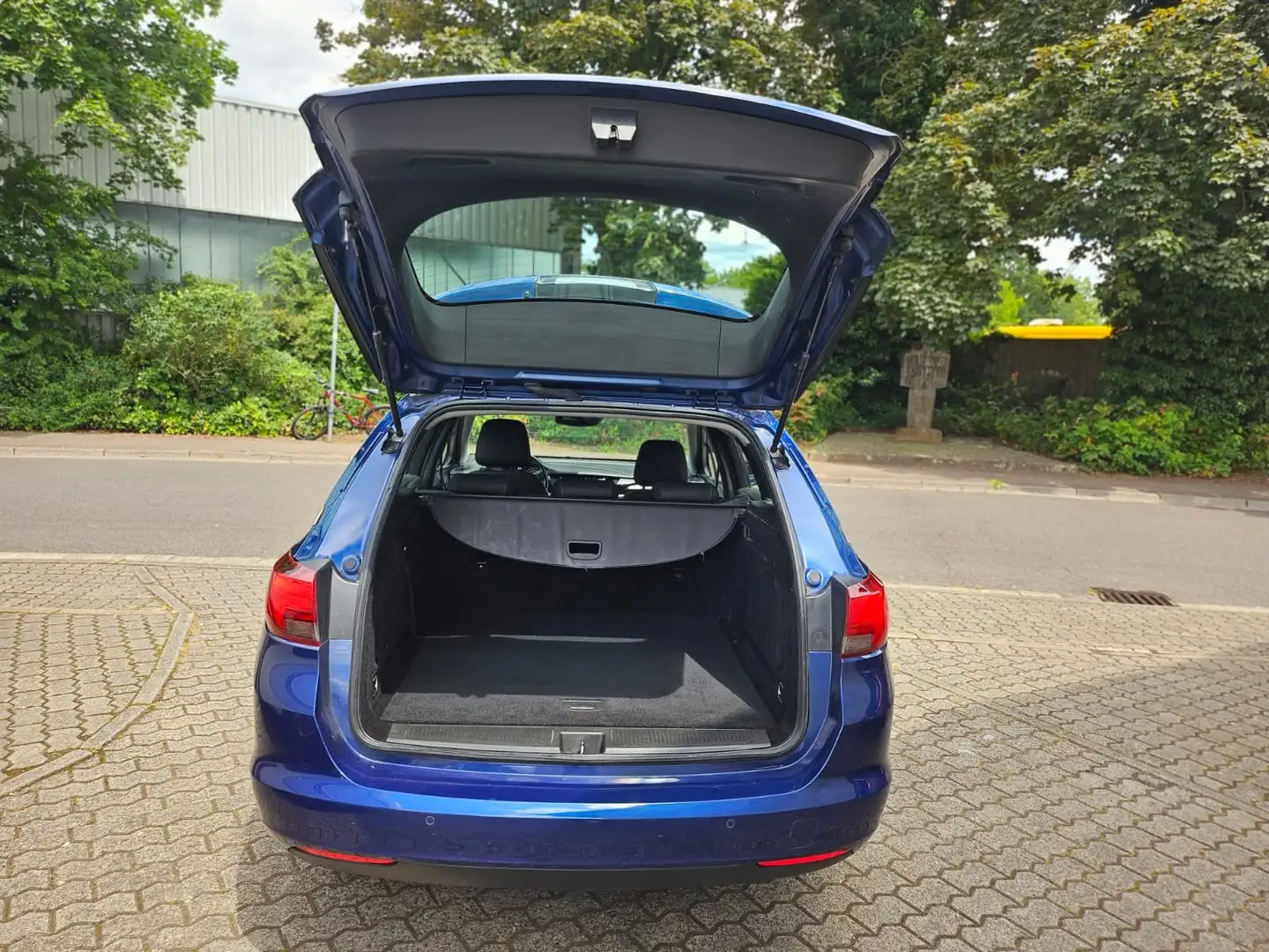 Opel Astra Business Elegance Start/Stop Azul - 2