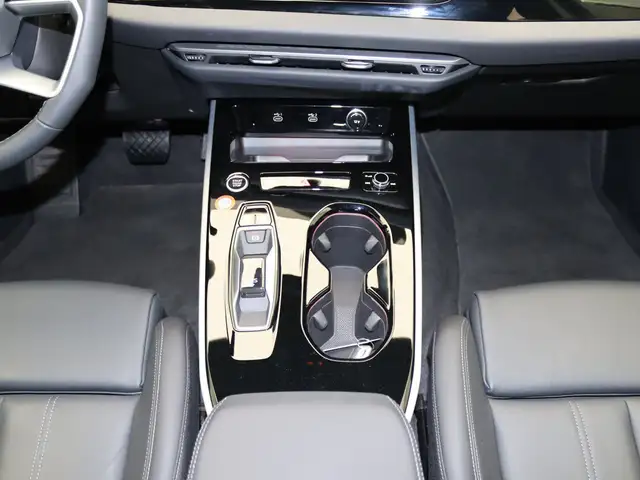 Audi A5 view 12