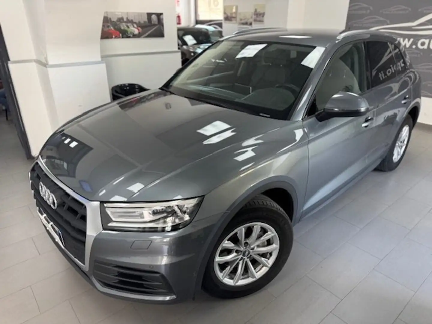 Audi Q5 Q5 35 2.0 tdi Business quattro 163cv s-tronic Gris - 1