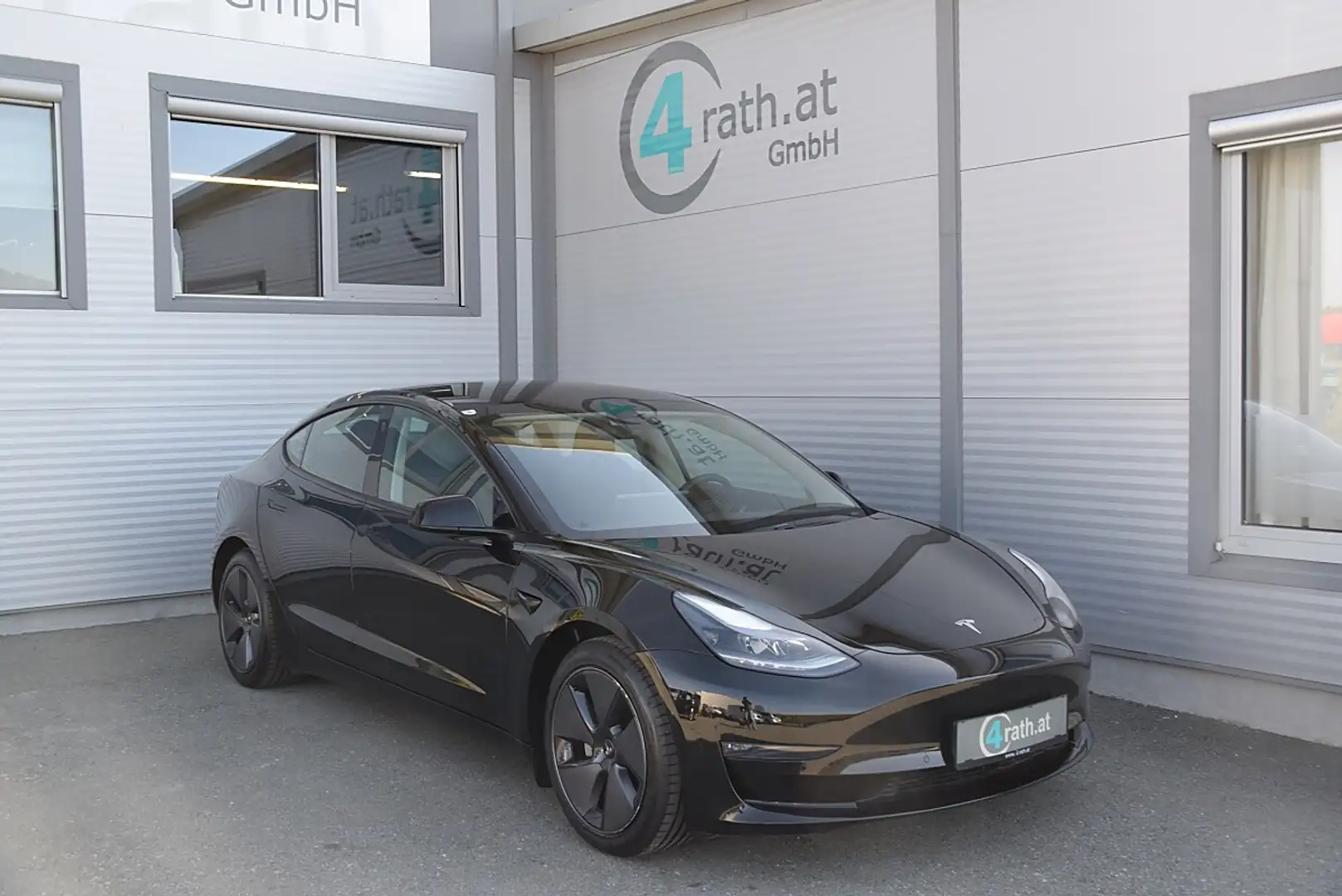 Tesla Model 3 Long Range AWD 75kWh / NETTO: 21.233 € Schwarz - 1