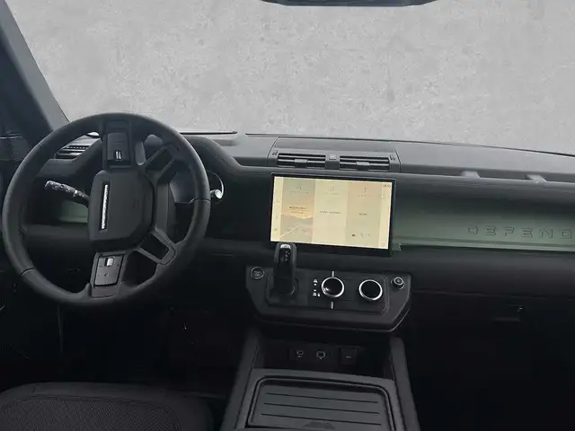 Land Rover Defender view 4