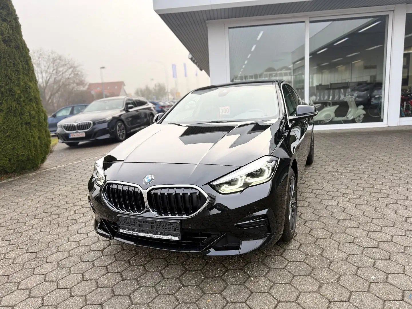BMW Sonstige 218 i Gran Coupe Sport Line LENKRADH. PDC KLIMA Schwarz - 1