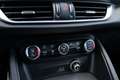 Alfa Romeo Stelvio 2.2JTD Q4 AWD 190CV GPS CAMERA CUIR XENON CLIM '19 Grau - thumbnail 18