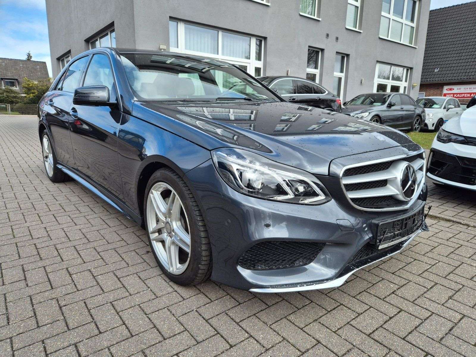 Second hand Mercedes Benz E-Class 400