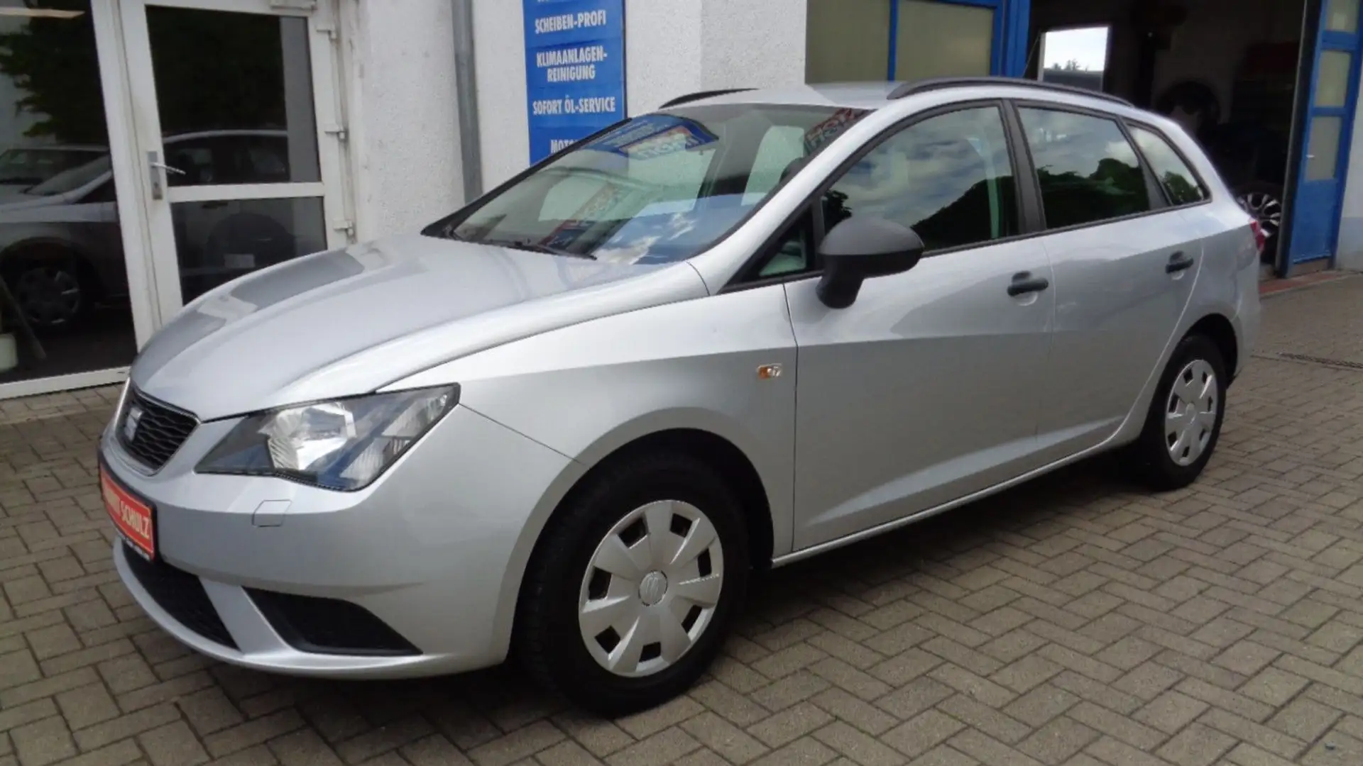SEAT Ibiza 1.0 MPI Reference ST GJR SZH SH Argintiu - 1
