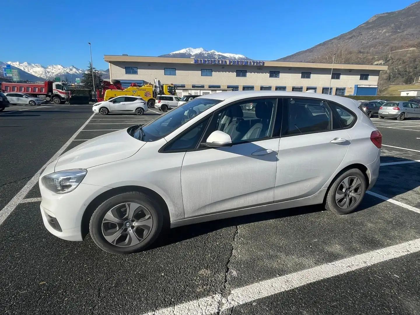 BMW 216 Active Tourer 216d  Advantage Alb - 2