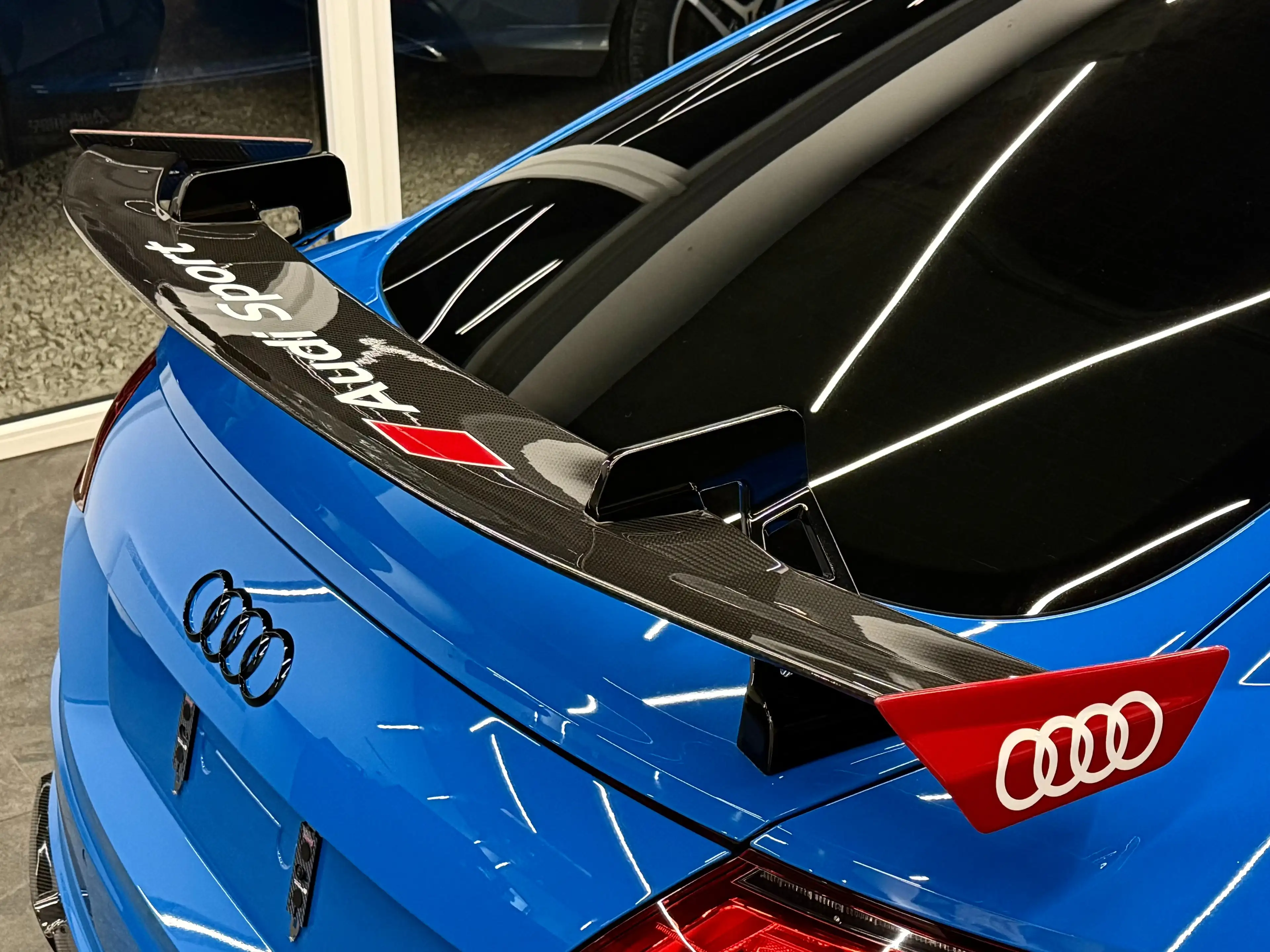 Audi TT RS Coupé 2,5 TFSI S-tronic*Clubsport-Paket*Carbon* — photo 6
