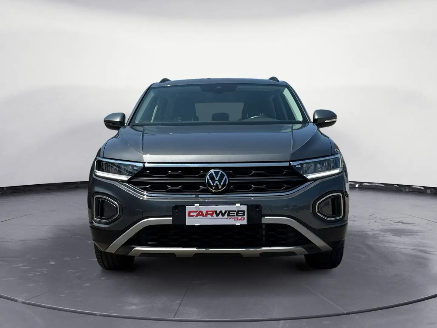 Volkswagen T-Roc T-Roc 1.0 tsi Life 110cv Gris - 2
