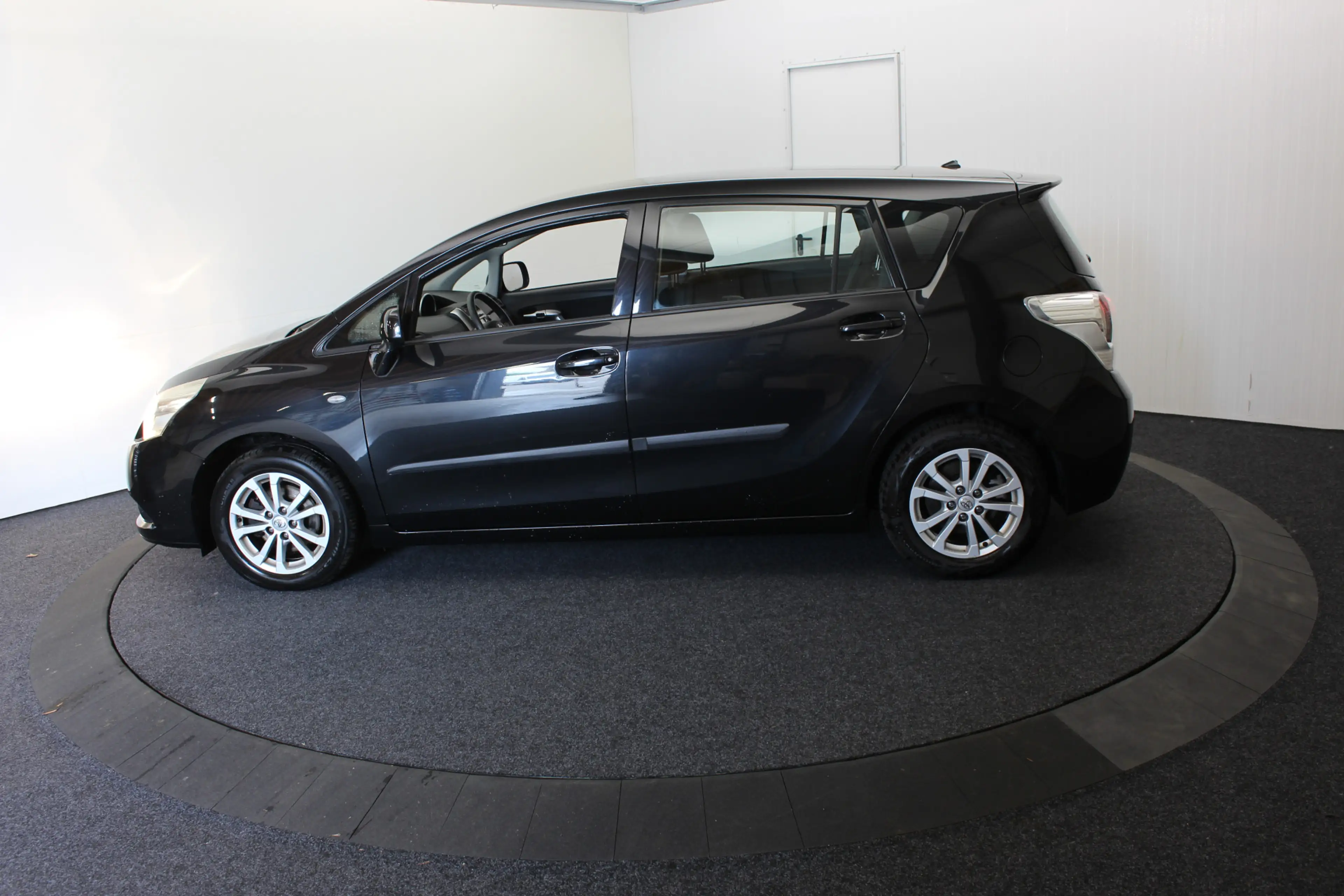 Toyota Verso 1.8 VVT-i Aspiration Trekhaak APK 12-2026 — photo 10