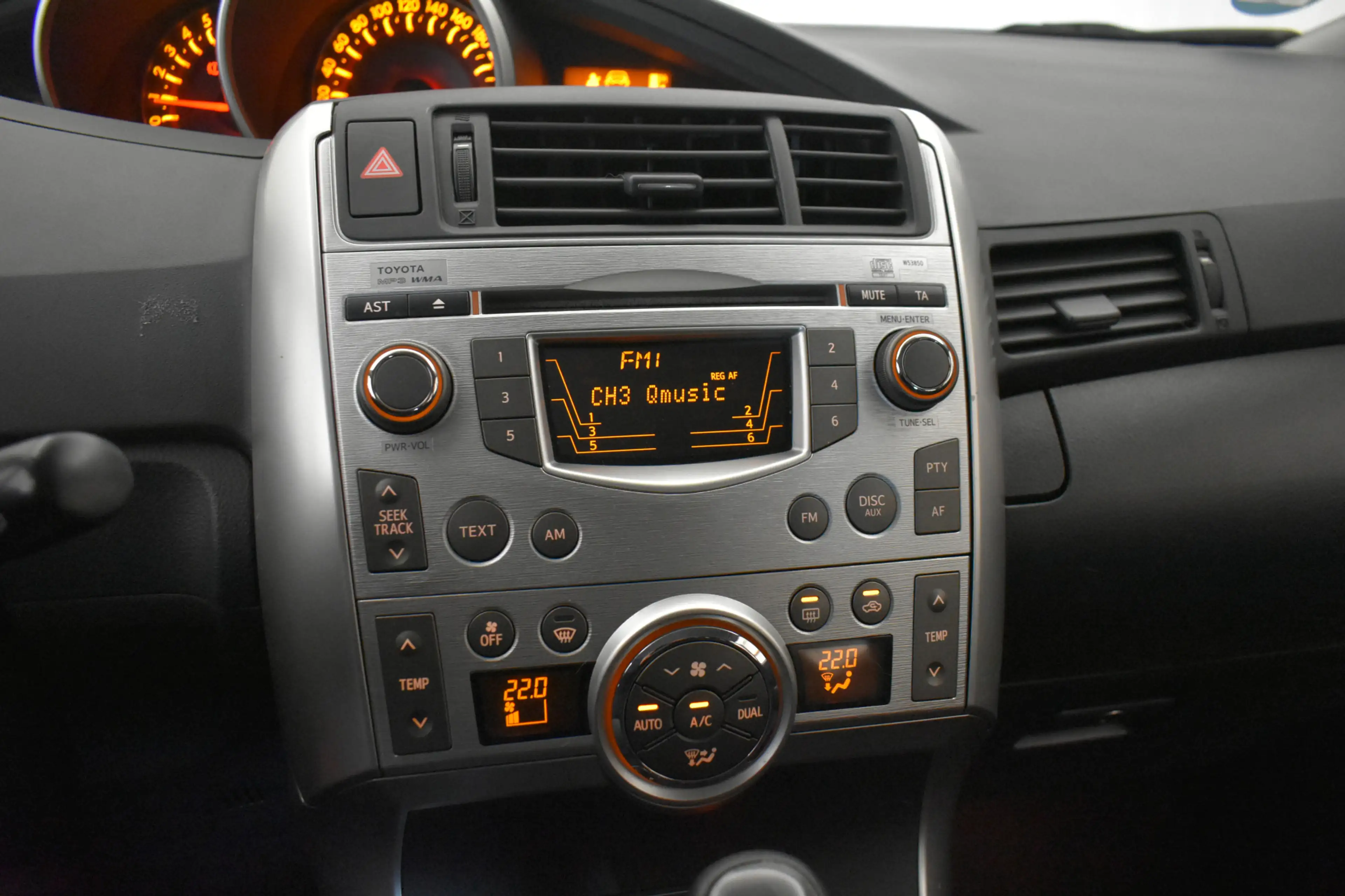 Toyota Verso 1.8 VVT-i Aspiration Trekhaak APK 12-2026 — photo 2
