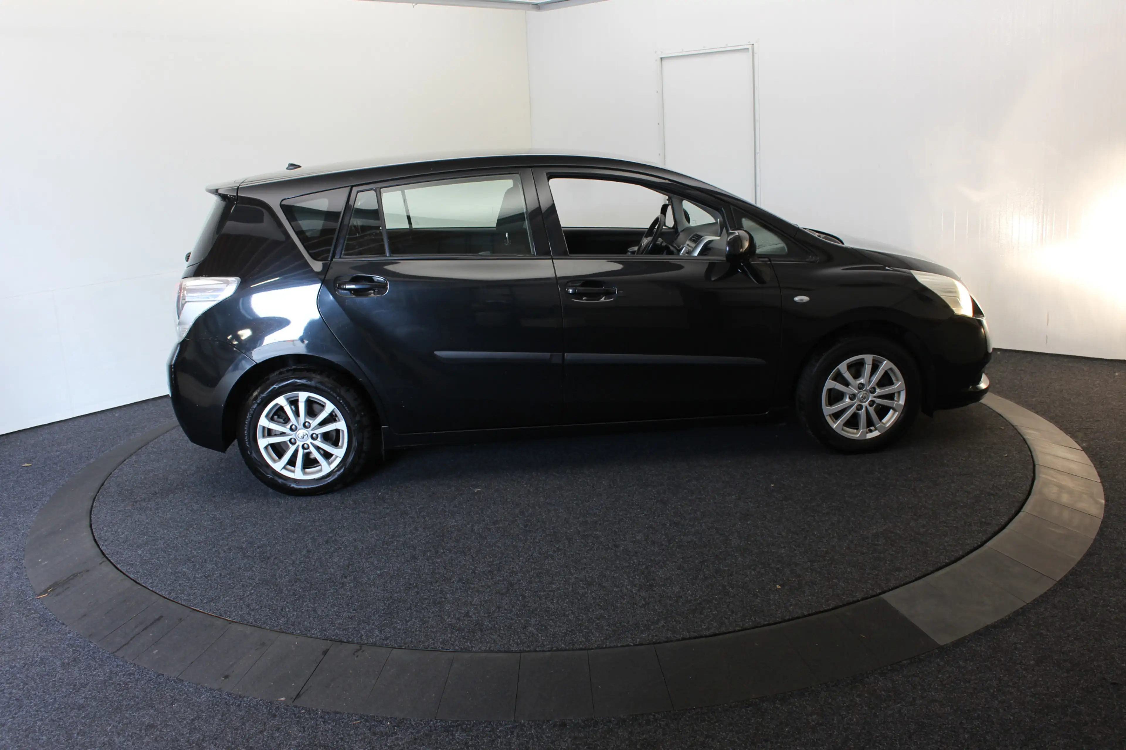 Toyota Verso 1.8 VVT-i Aspiration Trekhaak APK 12-2026 — photo 11
