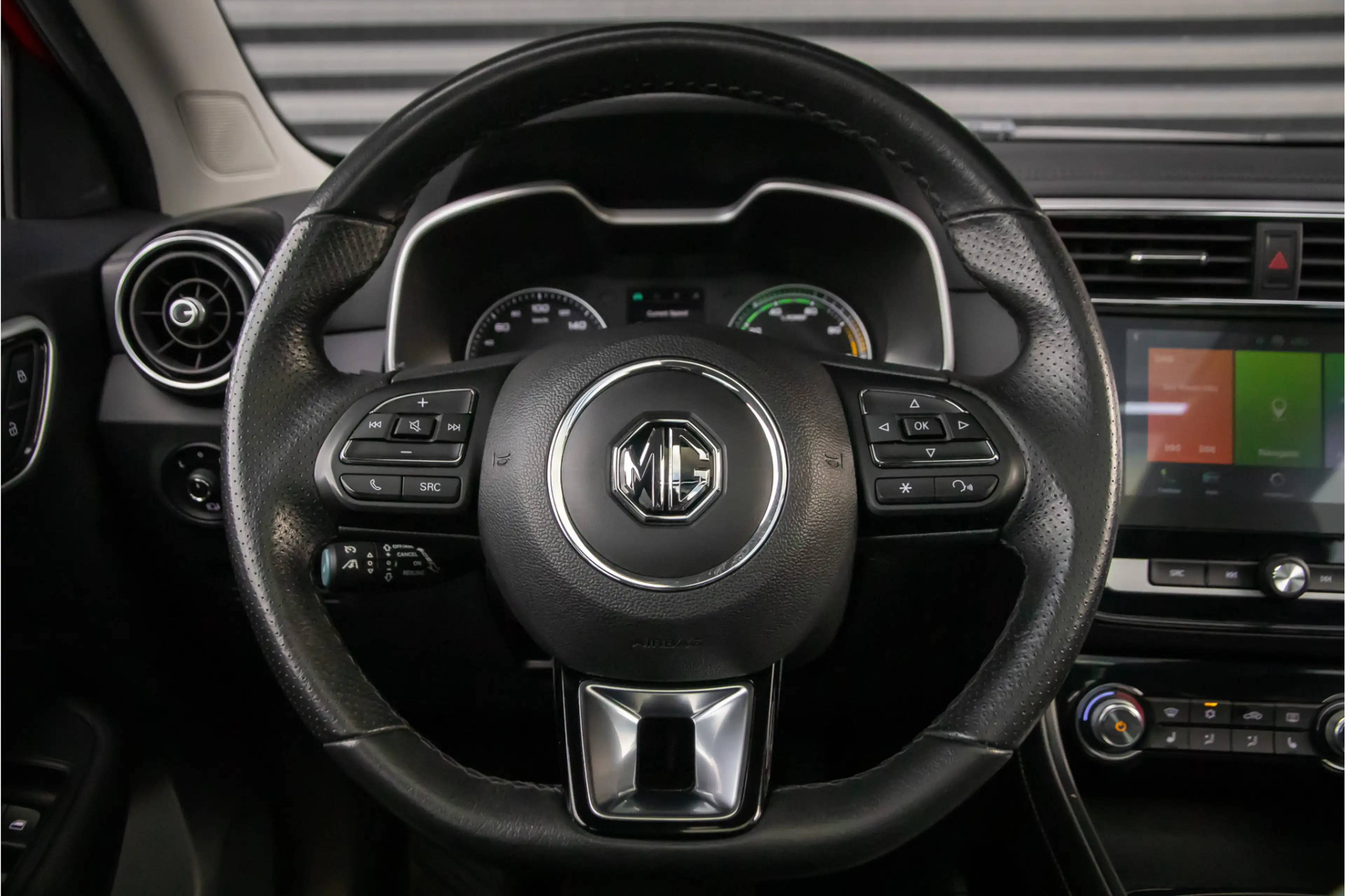 MG ZS MG EV Luxury 45 kWh — photo 11