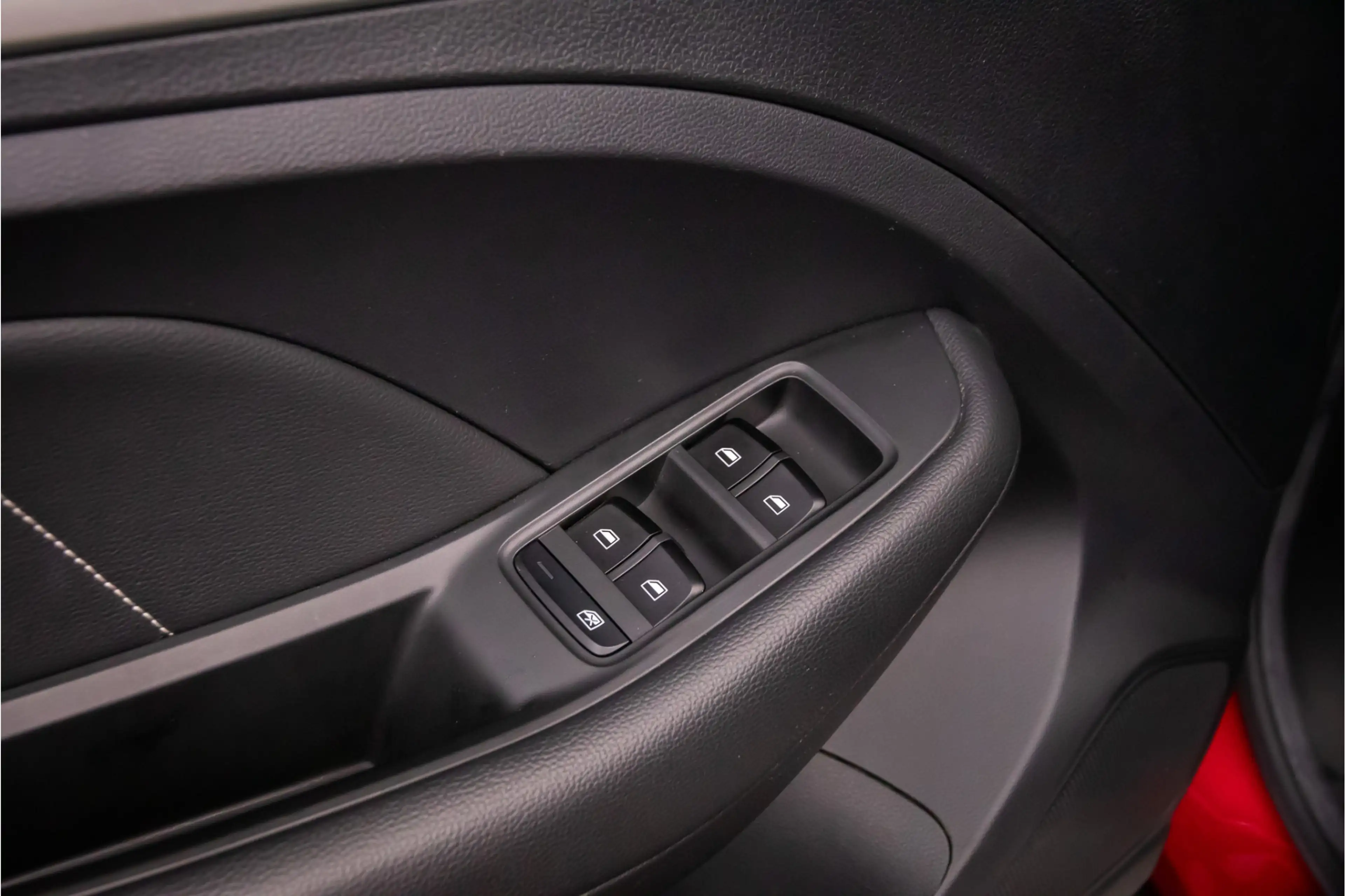 MG ZS MG EV Luxury 45 kWh — photo 36
