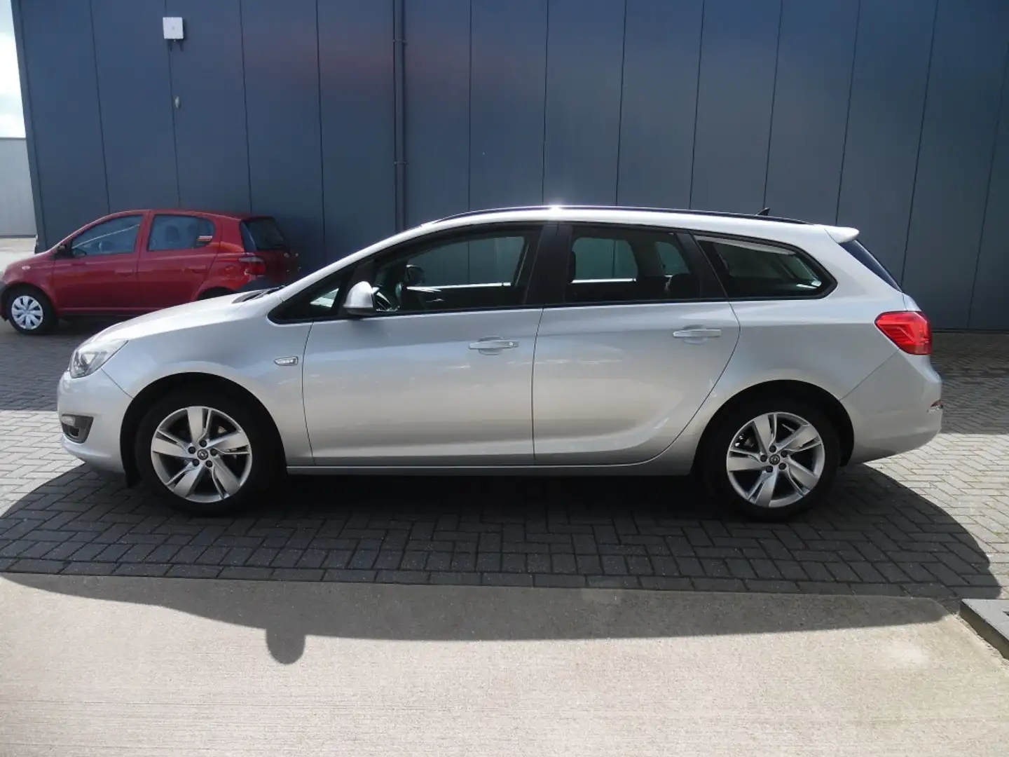 Opel Astra 1.4 BUSINESS + Gris - 2